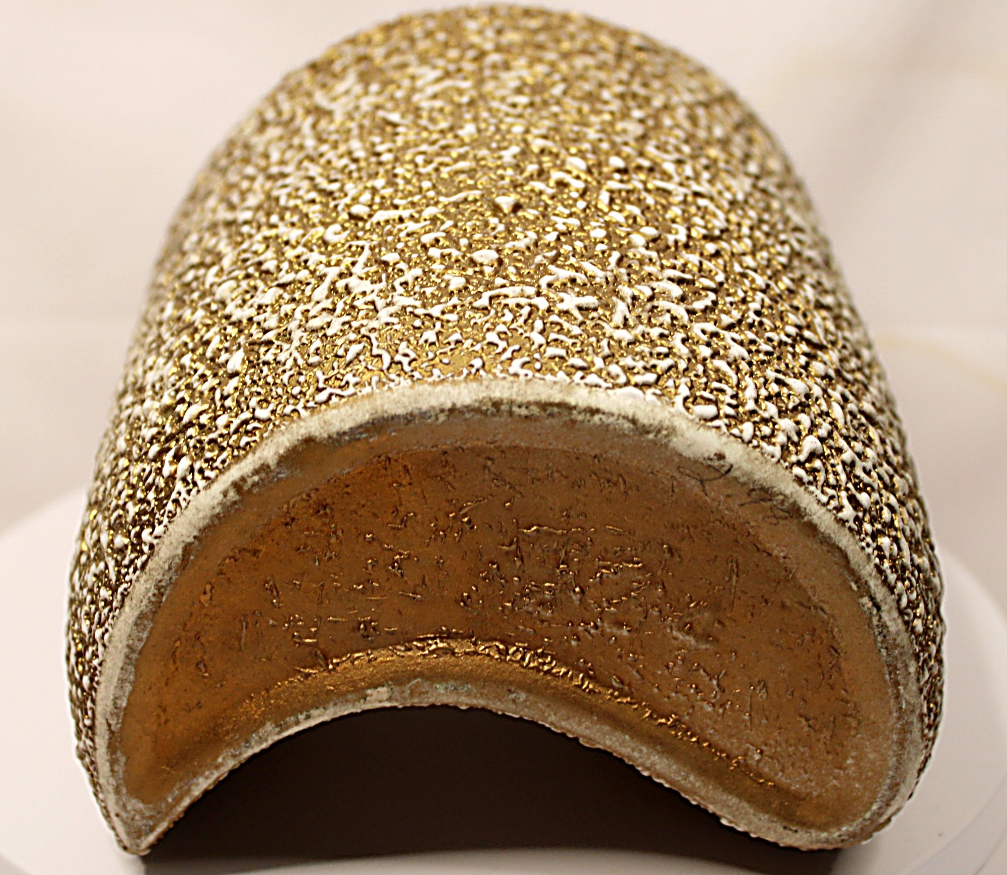 MCM Rocky Mountain Pottery Vase Gilded Pebbled Lava Glaze-Bottom-View-2000 x 1738.JPG