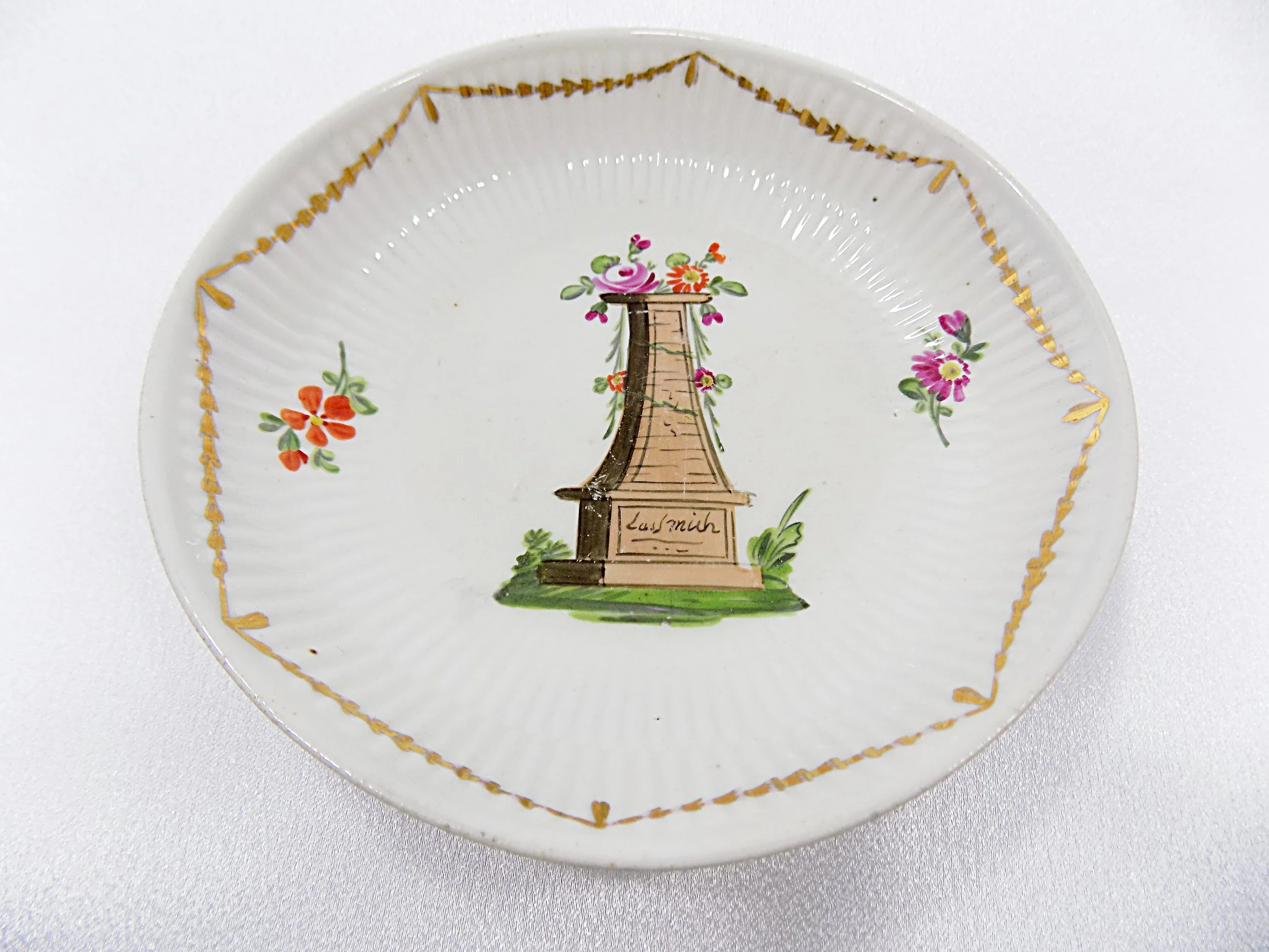 4533 Antique Wallendorf Porcelain Bowl 5152 x 3864.jpg