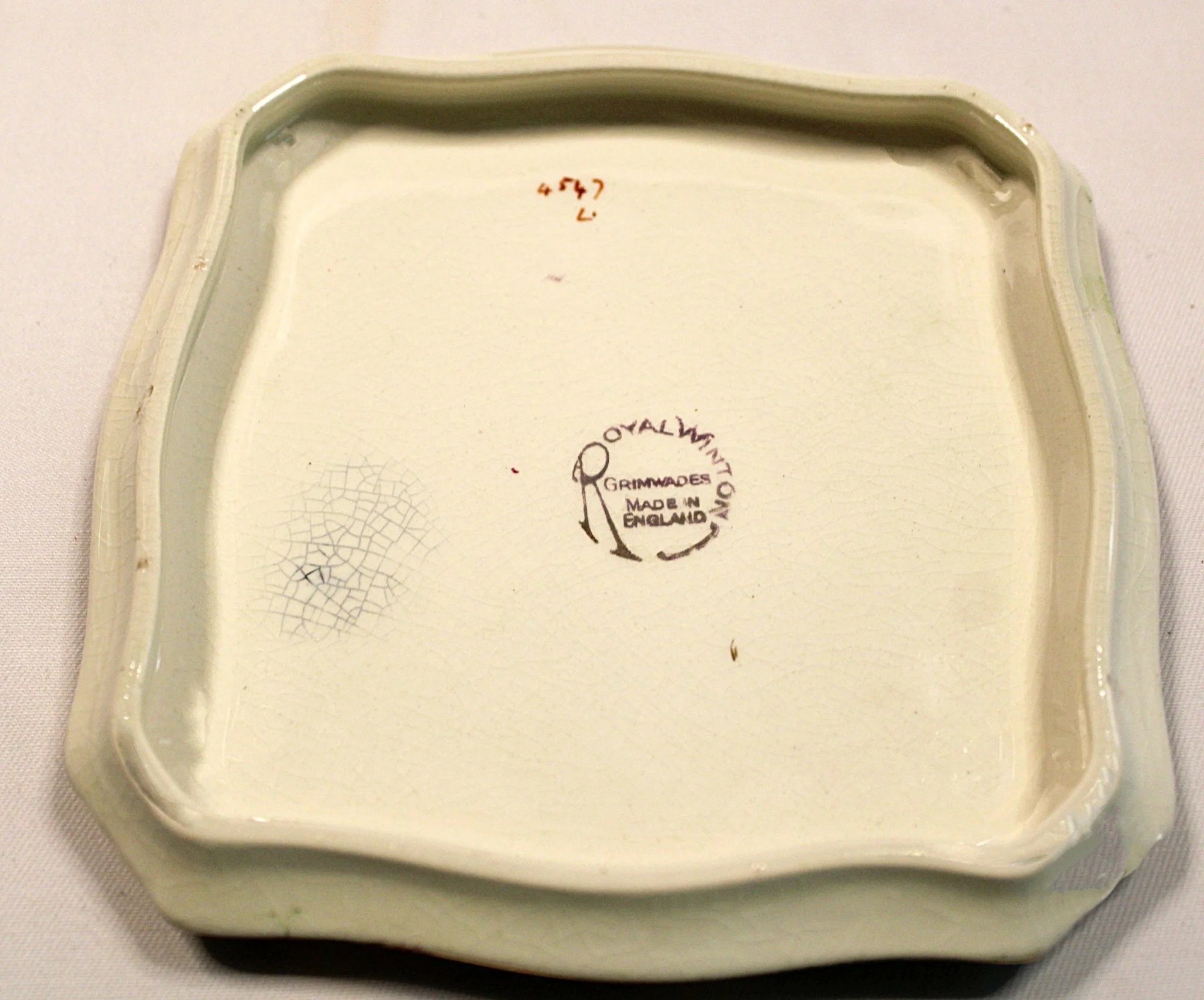 Royal Winton Athena Teapot and Trivet by Grimwades England 1930-Trivet-only-bottom-side-2000 x 1663.JPG