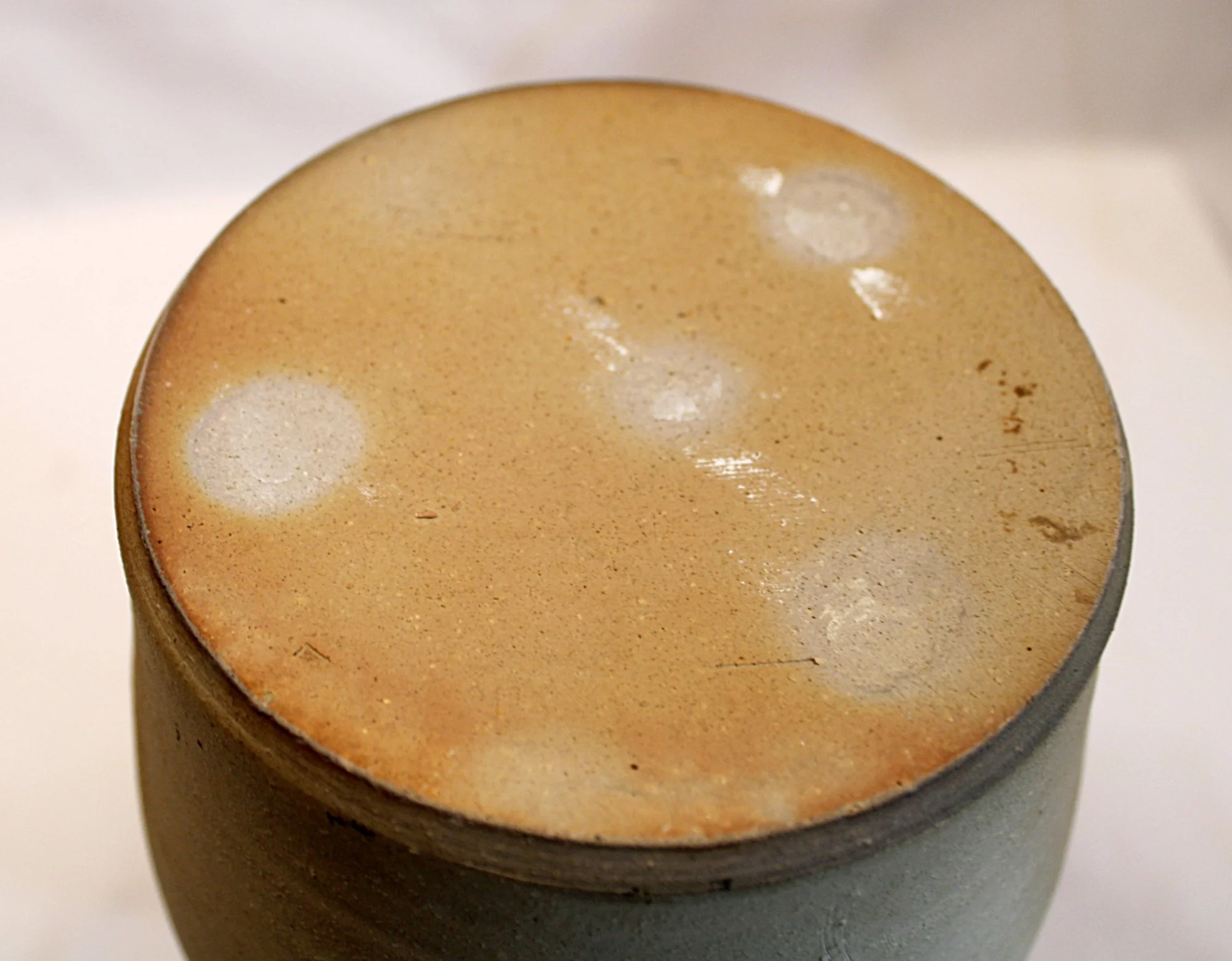 ERNEST GENTRY Studio Stoneware Pottery Jug-Handle-Base-View-2000 x 1561.JPG