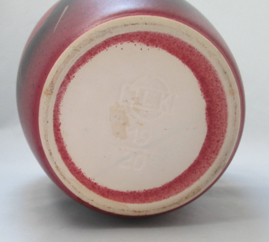 Full Bottom -West Greman Pottery Vase by Knödgen Keramik