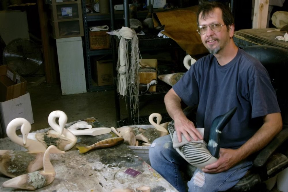 Chris-Boone-Decoy-Maker-1000 x 667.jpg