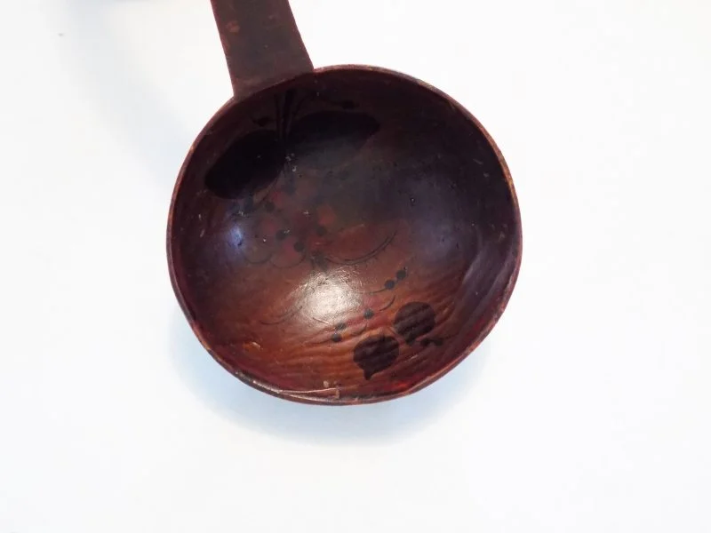 Antique Hand Carved Wooden Ladle - Bird Head Effigy Handle - Painted Designs inside bowl-ff-800 x 600.jpg