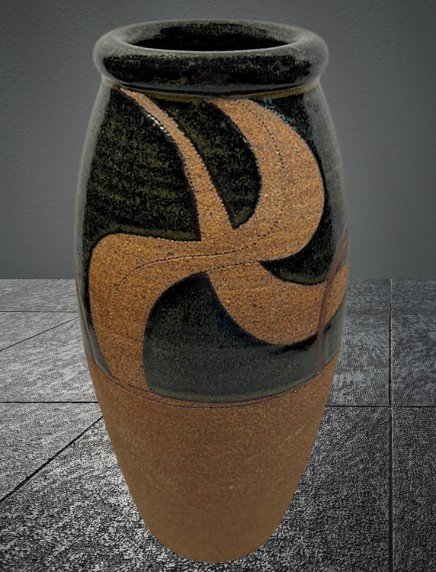Studio-Art-Pottery-Vase-by-Rowell-Front-View-800_x_1050-removebg-preview (2).png