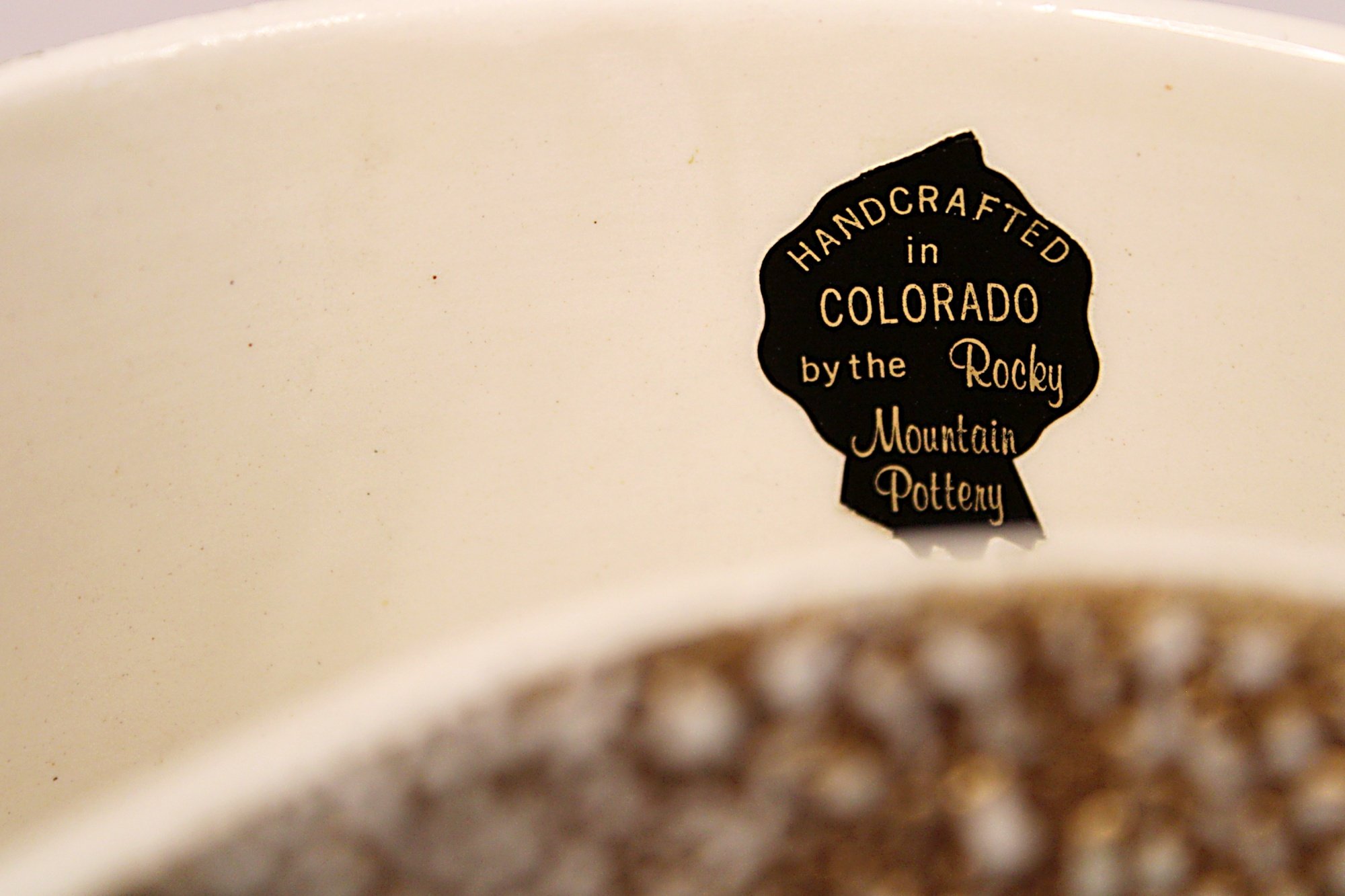 MCM Rocky Mountain Pottery Vase Gilded Pebbled Lava Glaze-Sticker-Inside-Closeup-View-2000 x 1333.JPG