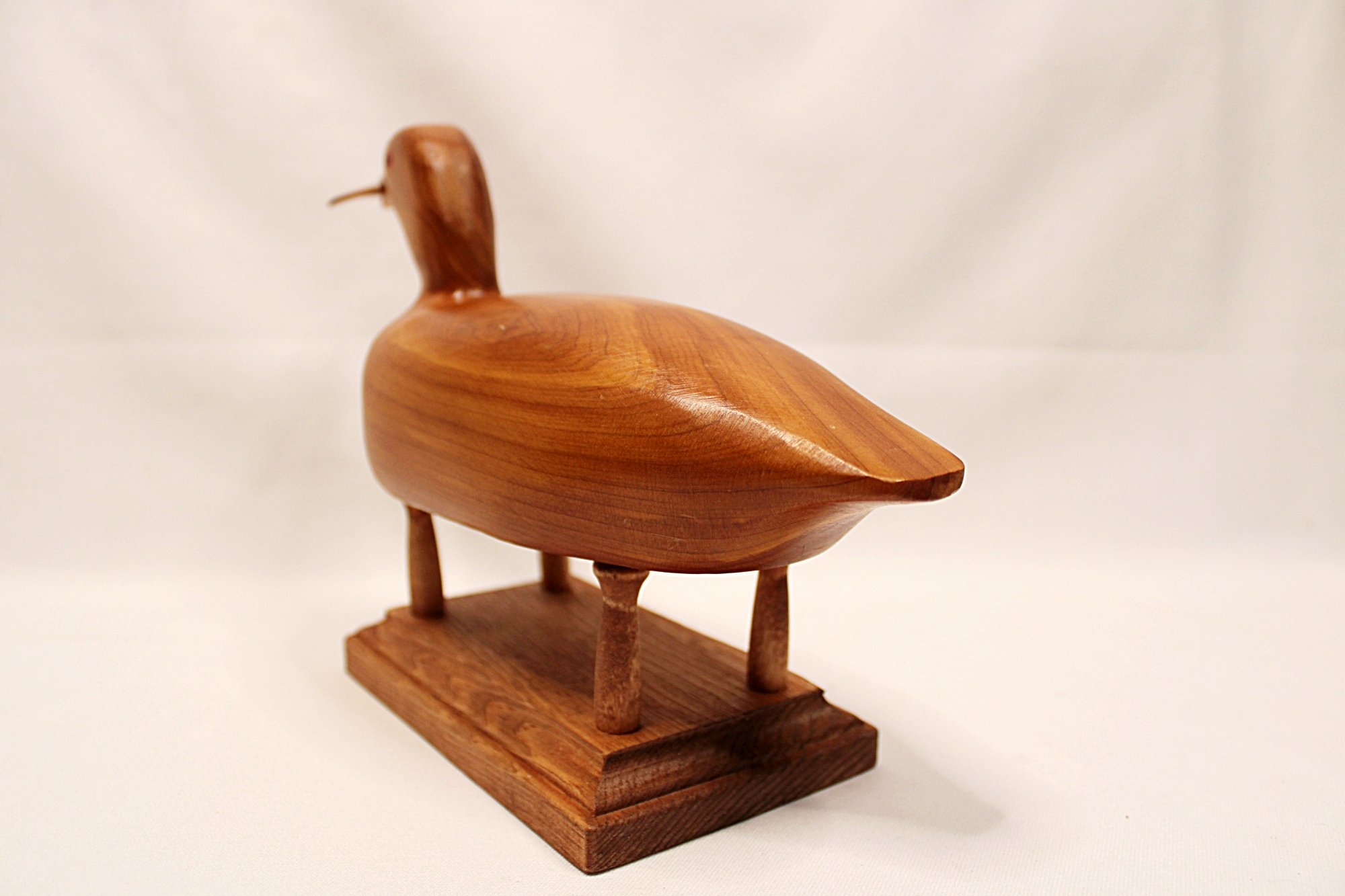 BILL COLEMAN Carved Wooden Loon Decoy with Fish-On Stand-Tail_view-2000 x 1333.JPG