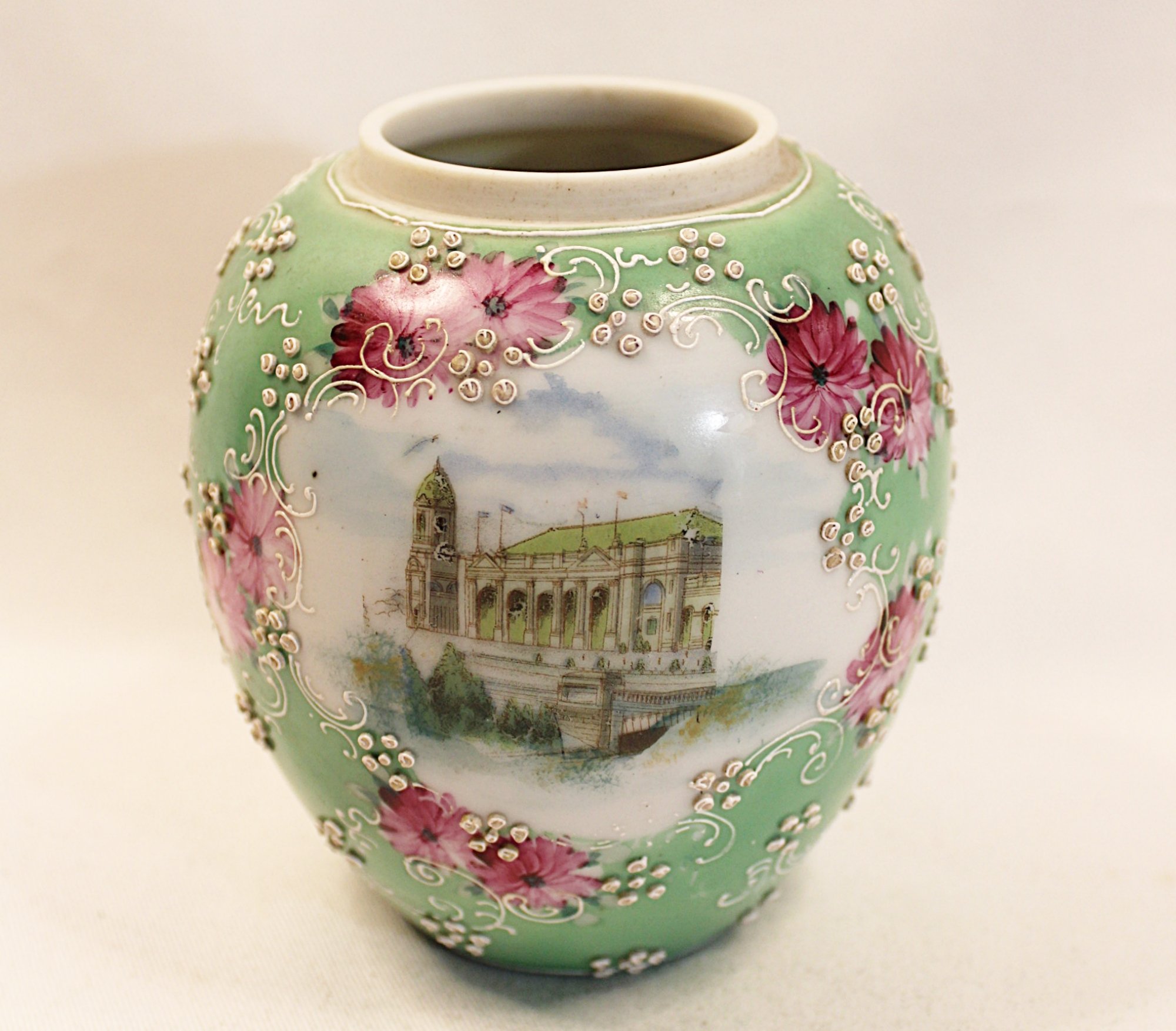 5601-Antique-Porcelain-VasepVenice-Palace-2000 x 1753.JPG