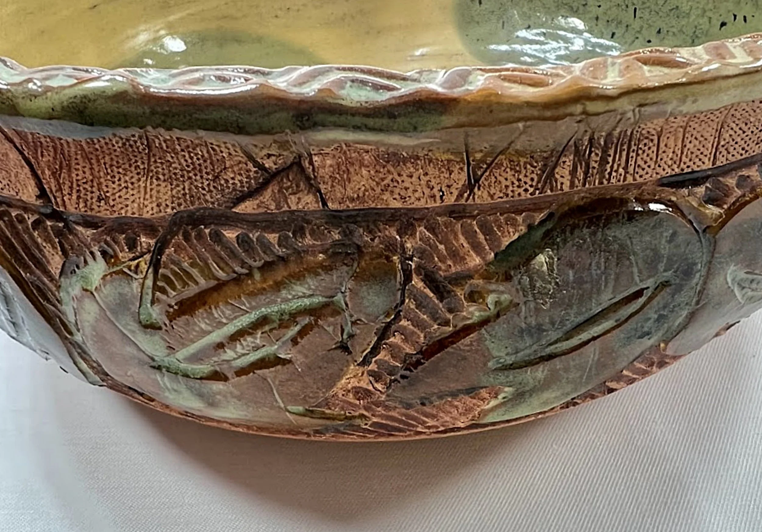 5240-OLD RIVER RUN Pottery Bowl by Dawn Zaharis Prietz, Marianna, Florida -side trim view-closeup-2929 x 2046.jpg