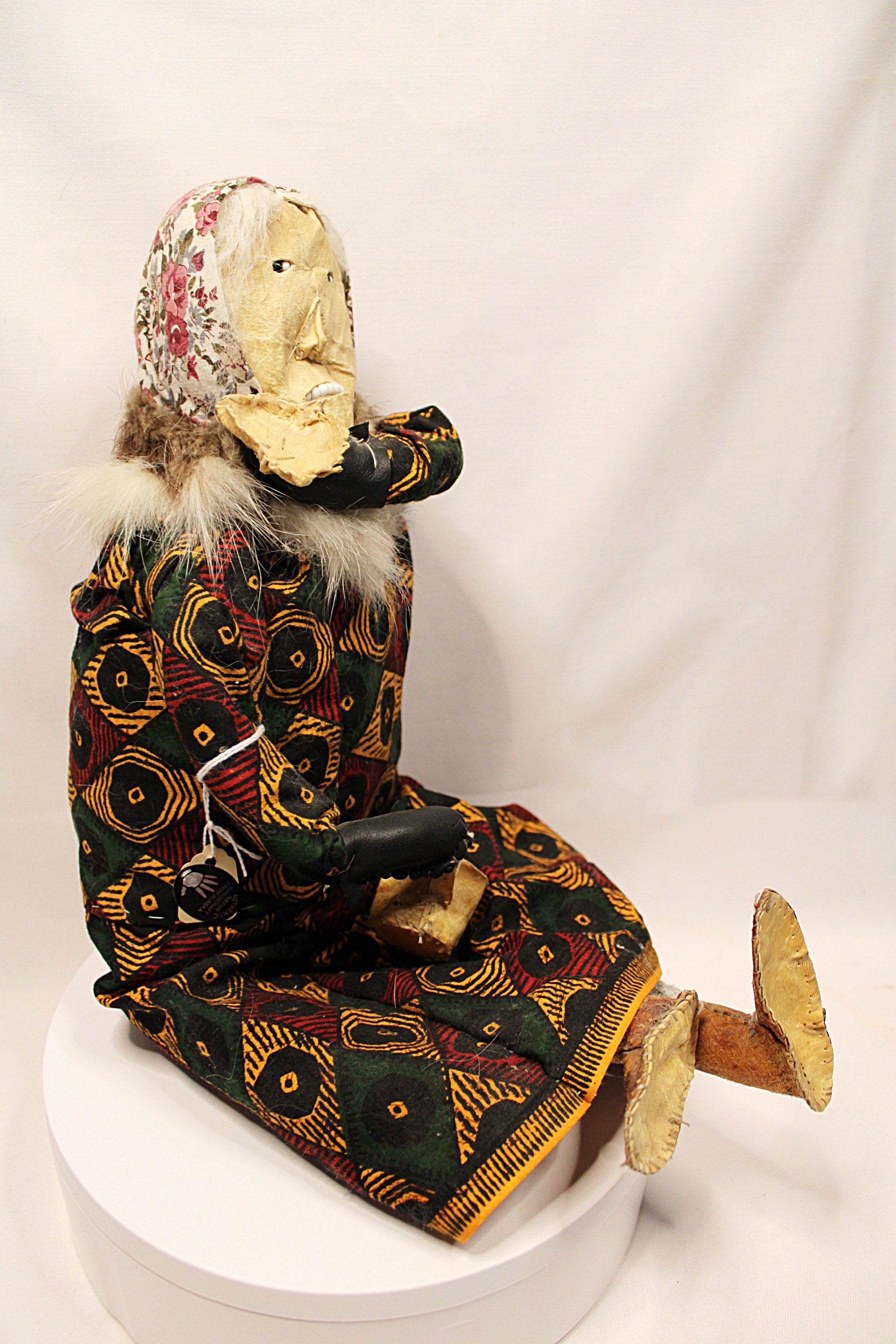 ROSALIE PANIYAK Vintage Native American Doll Chevak Alaska-Side-View-1984 x 2976.JPG