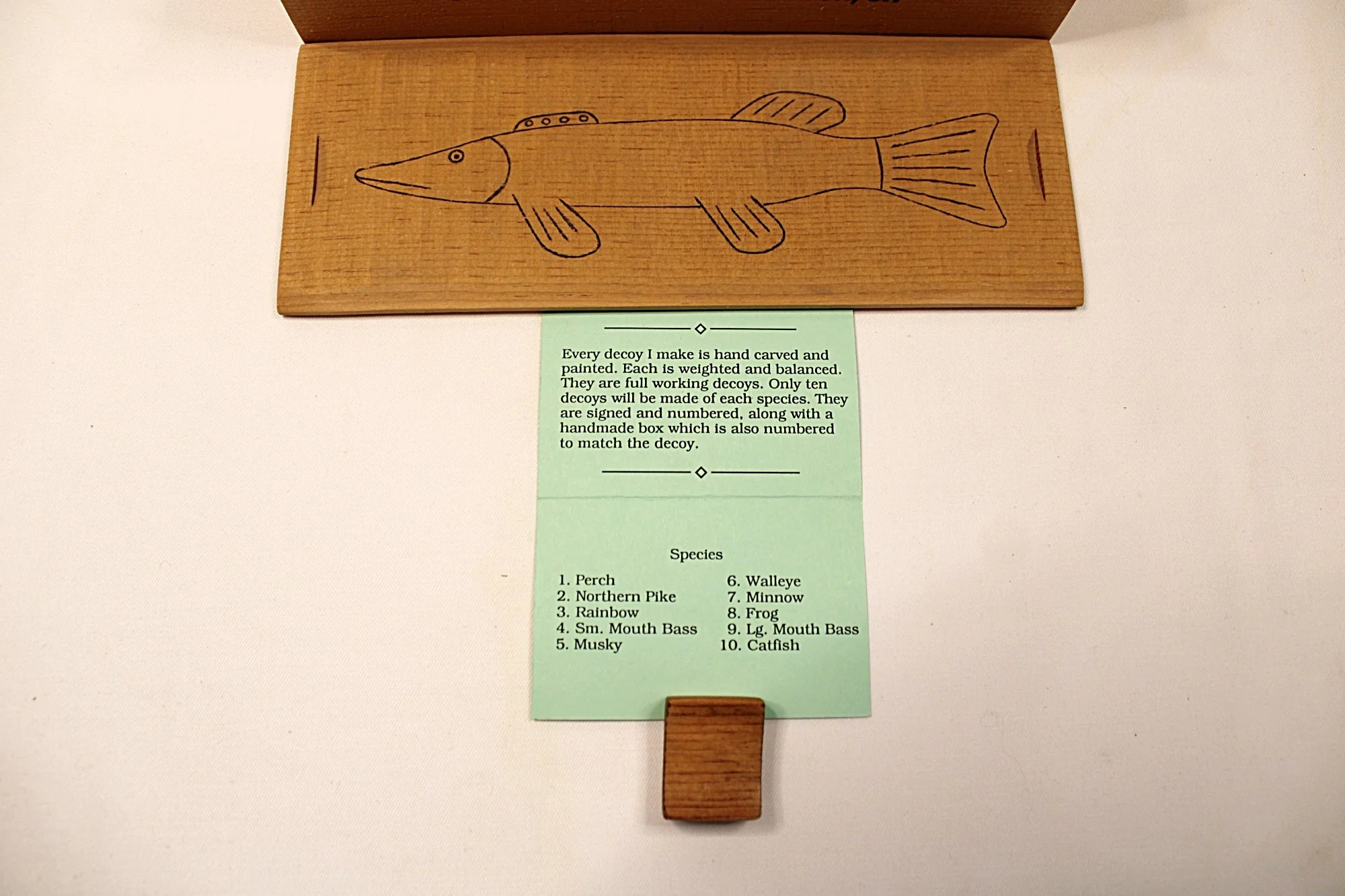 Steve Robbins-Fish Decoy Smallmouth Bass 1995 Box-showing-inside-info-card-2000 x 1333.JPG