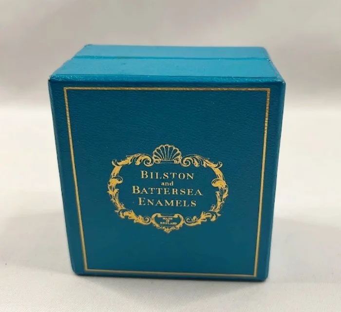 HALCYON DAYS English Enamel Box Leopard Motif-box front-700 x 641.jpg