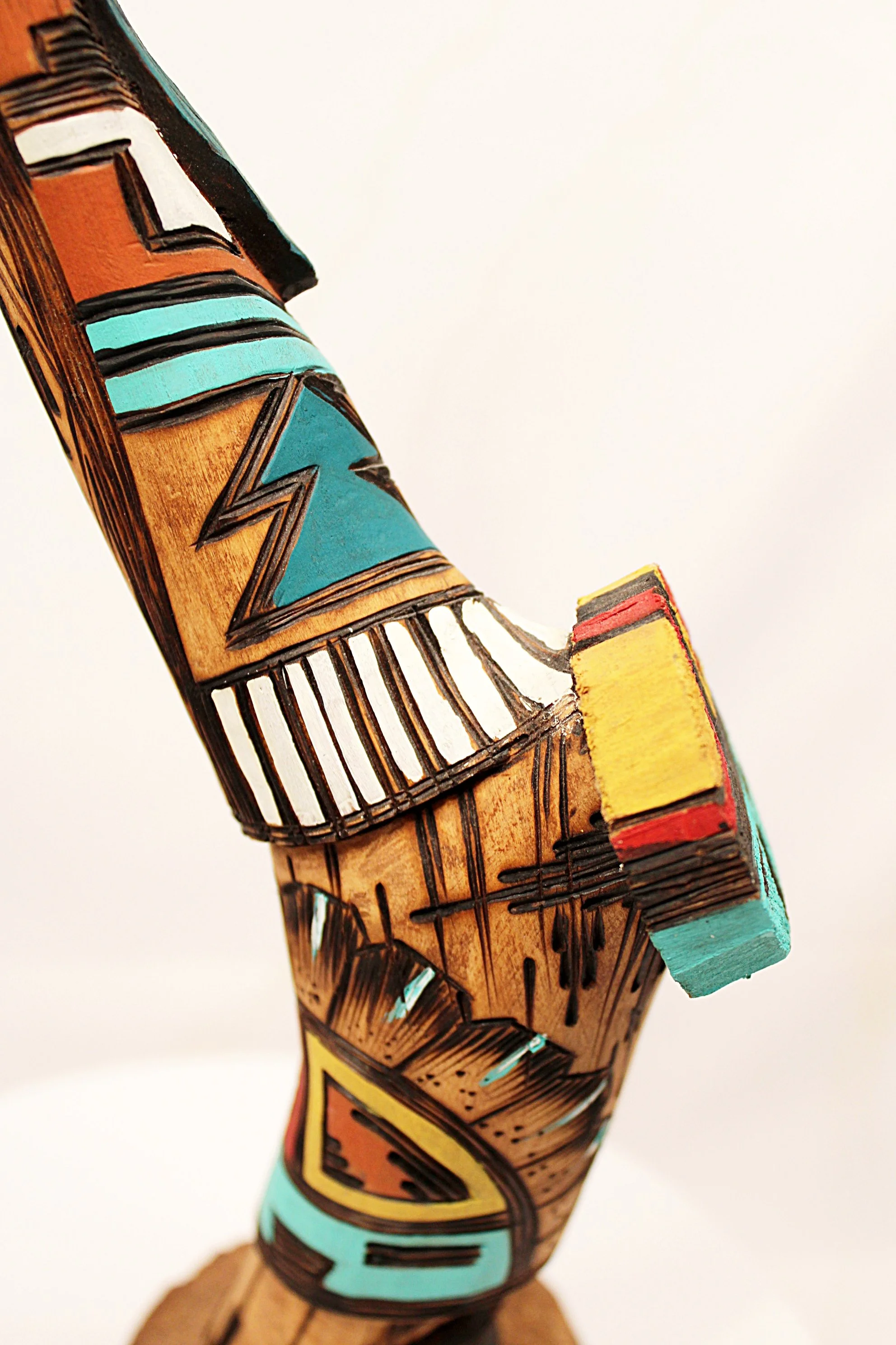 Hopi Long Hair Kachina Doll Signed and Dated Native American Katsina Carving-Right-Side-Drum-1984 x 2976.JPG