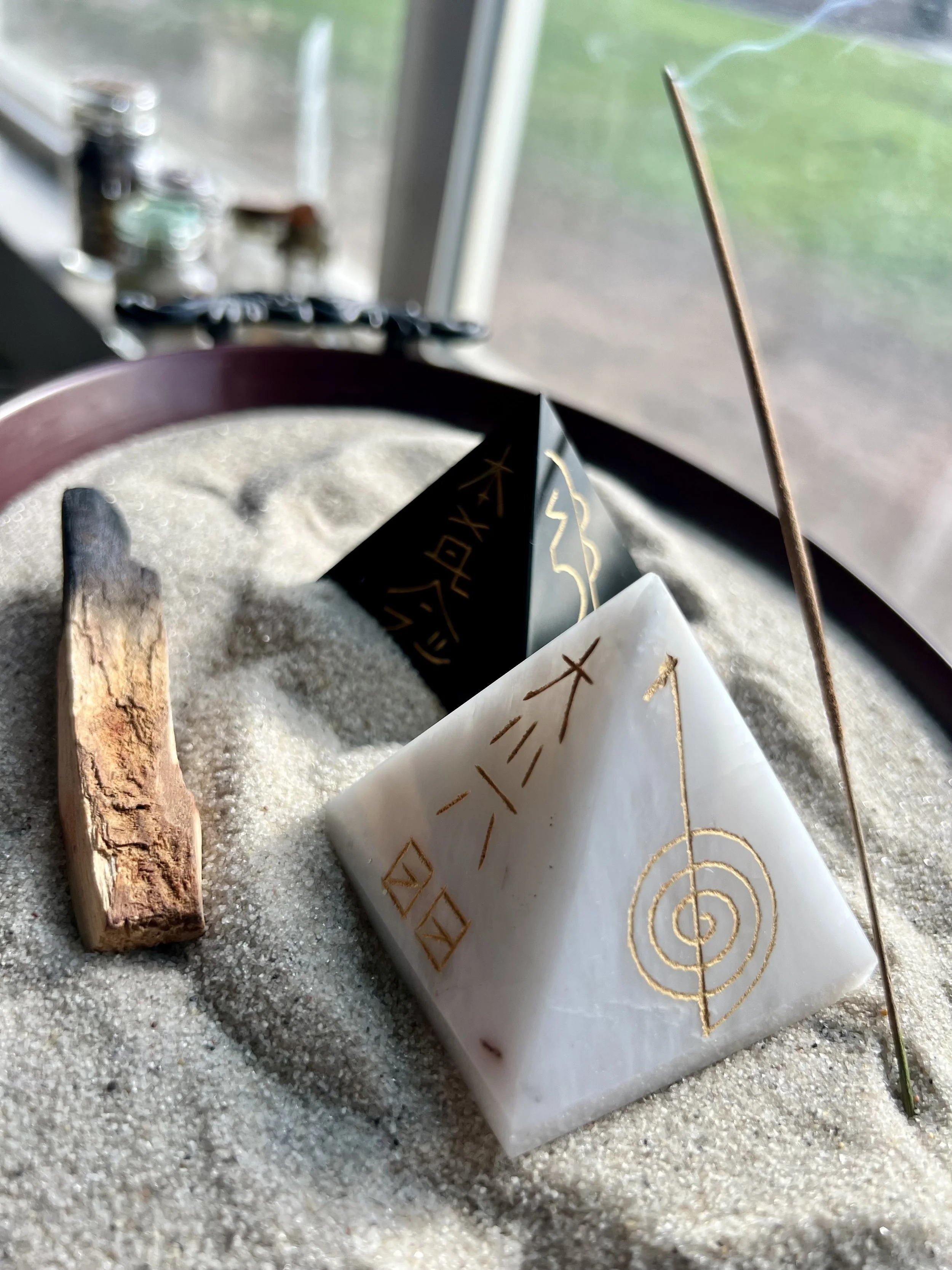 Reiki Pyramid Pair