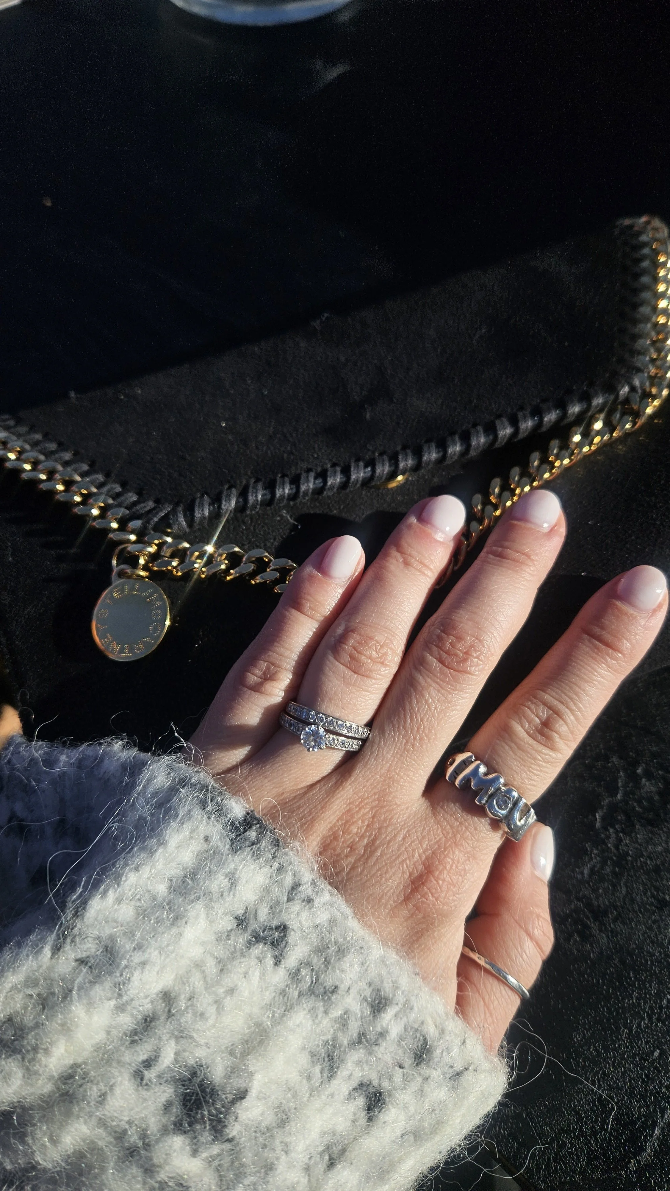 AMOUR Ring in sterling silver worn daily — fine jewellery London, Atelier Moroti