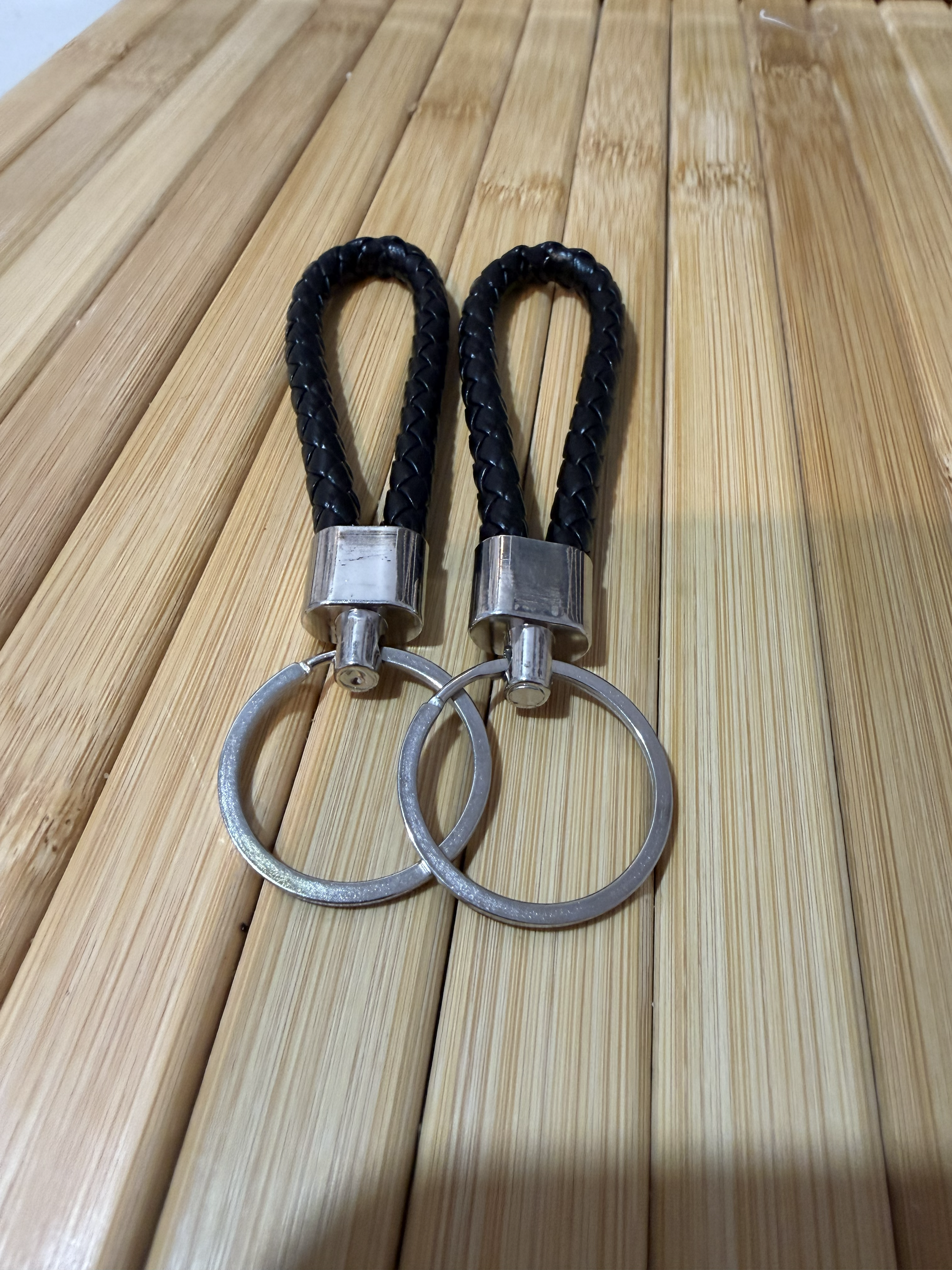 Generic Leather Keychain Holder — Black