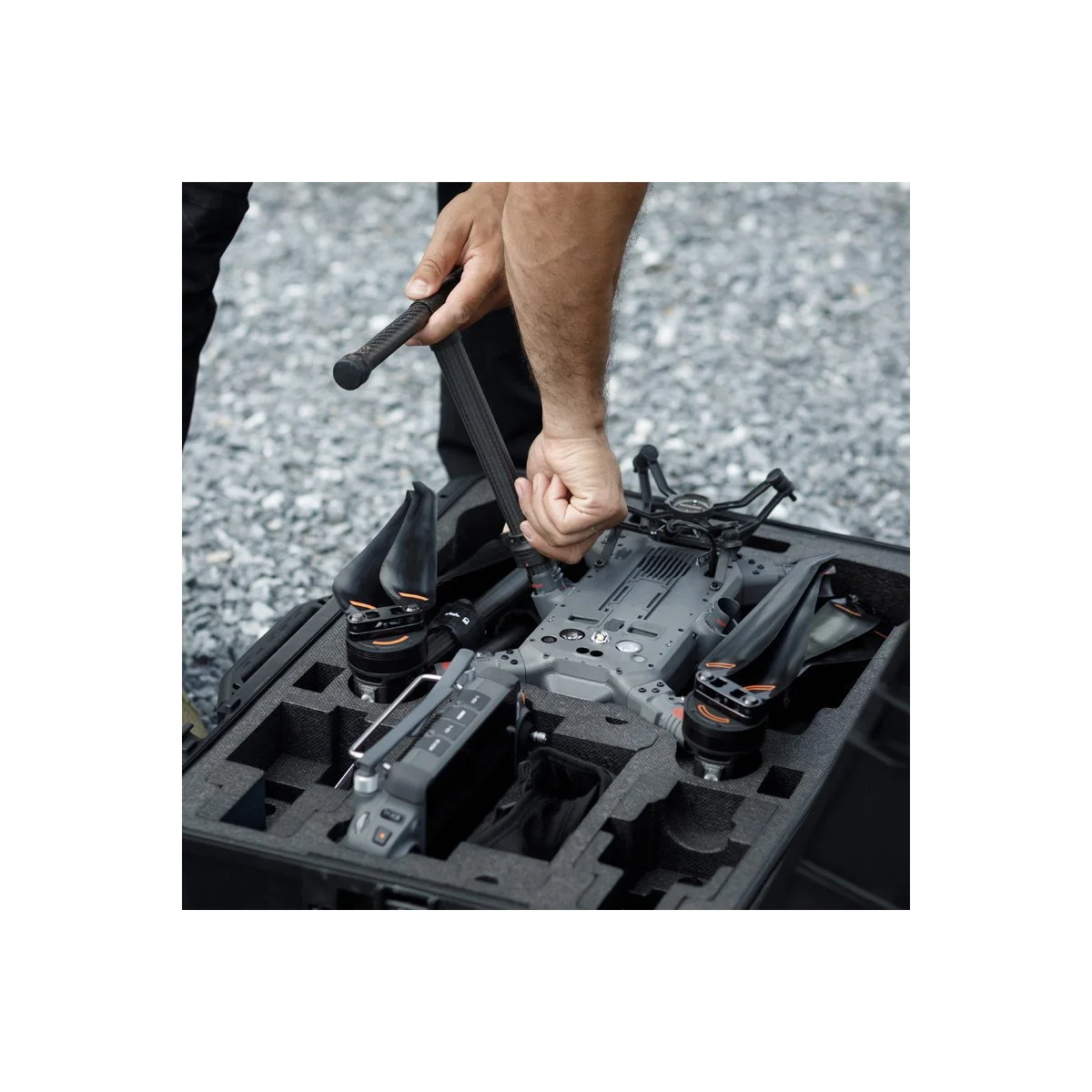 drone-dji-matrice-350-rtk-scanner-3d (5).jpg