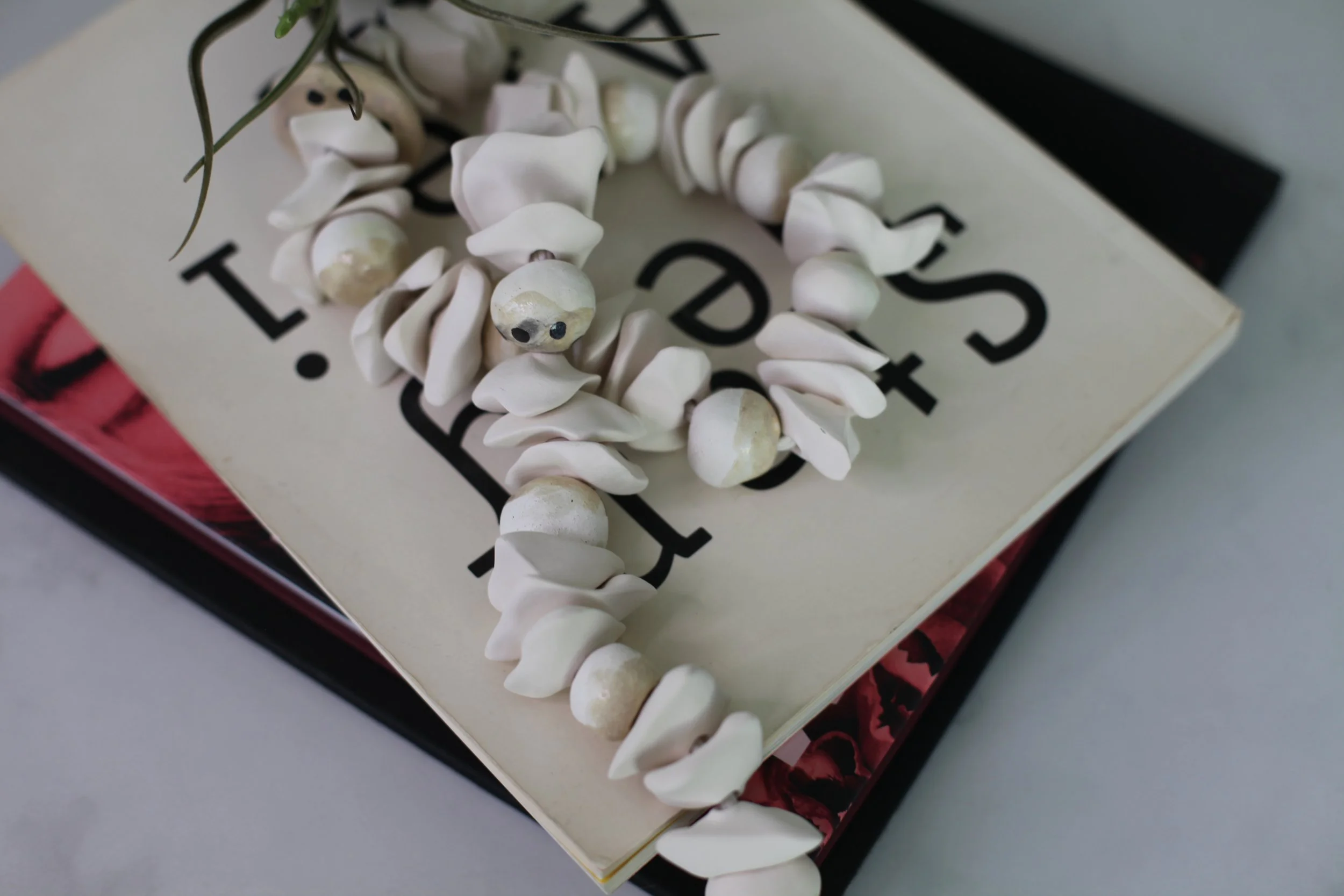 Ceramic Bead Garland #818