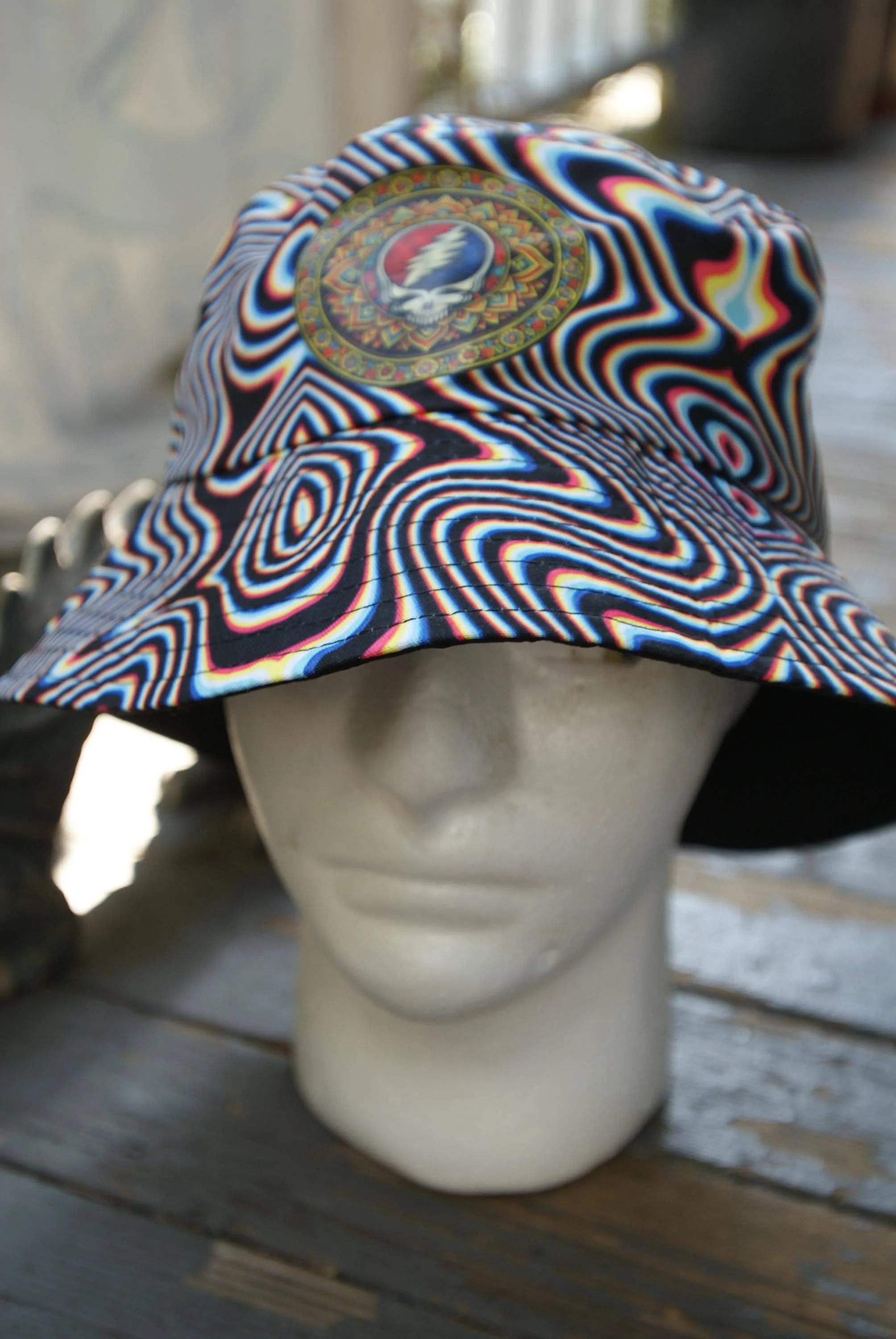 Grateful Dead Mandala Stealie Bucket Hat, Psychedelic Color Shifting Swirl Hat, Steal Your Face Deadhead Festival Cap
