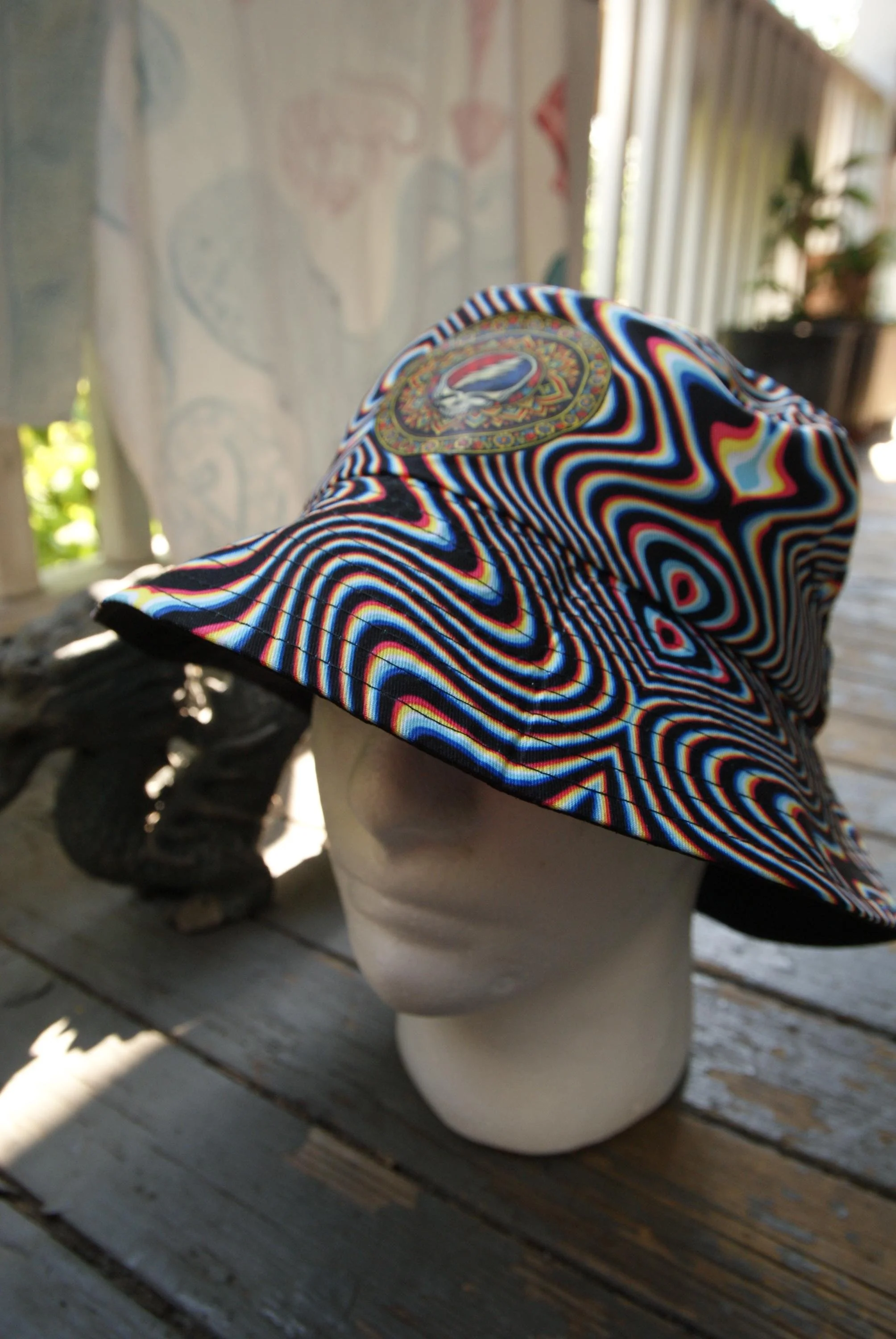 Grateful Dead Mandala Stealie Bucket Hat, Psychedelic Color Shifting Swirl Hat, Steal Your Face Deadhead Festival Cap