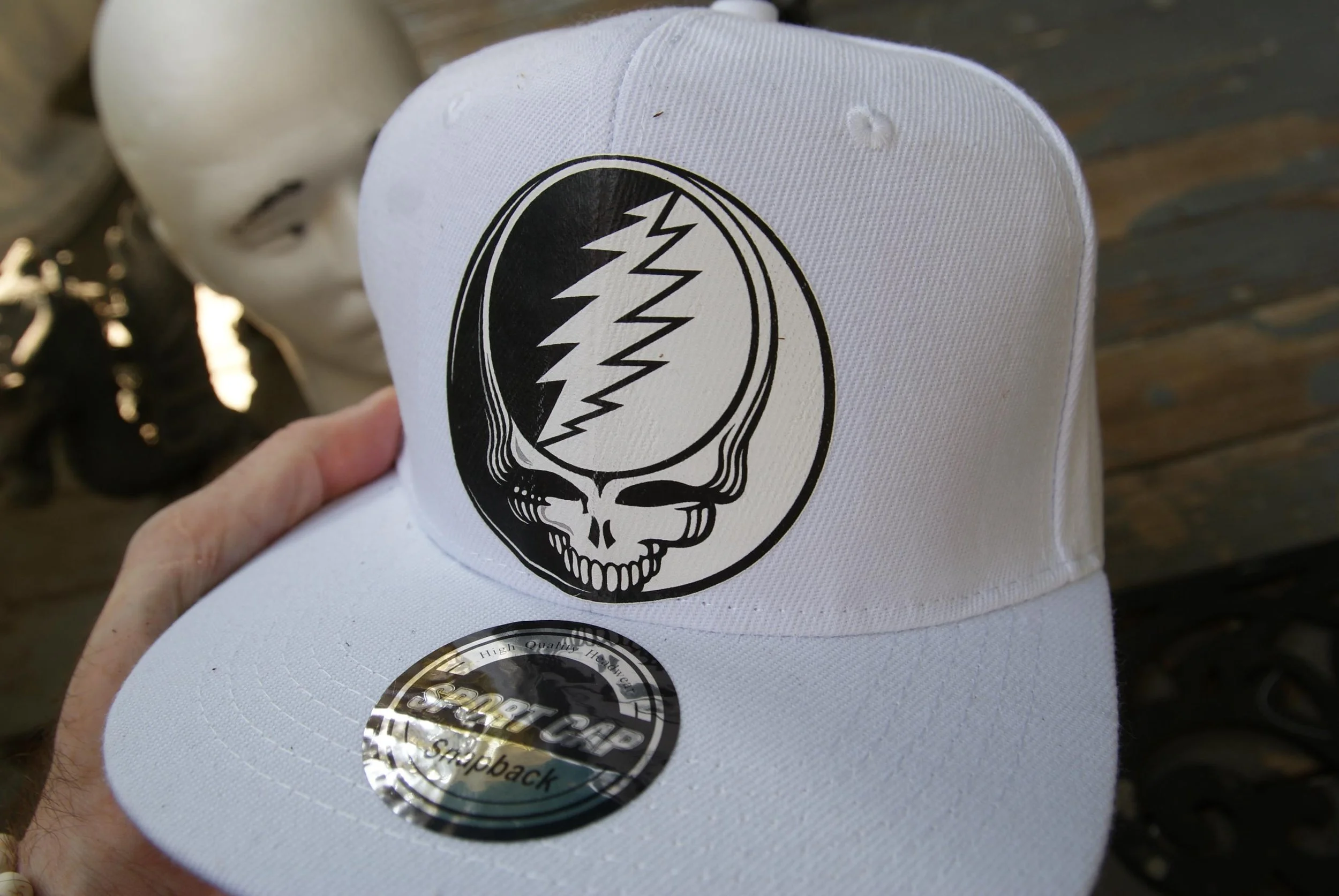 Grateful Dead Monochrome Series Classic White Flat Brim Snapback Hat, Monochrome Stealie Deadhead Cap, Steal Your Face Festival Hat