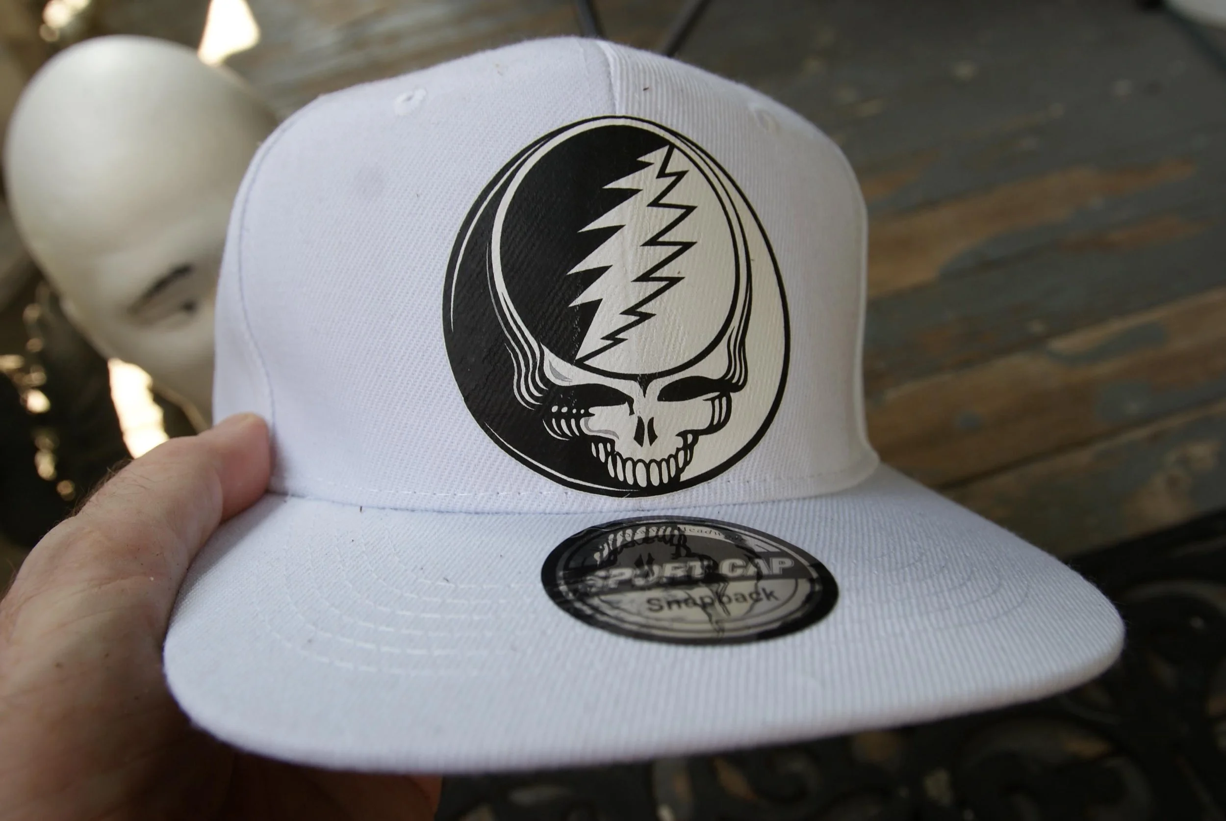 Grateful Dead Monochrome Series Classic White Flat Brim Snapback Hat, Monochrome Stealie Deadhead Cap, Steal Your Face Festival Hat