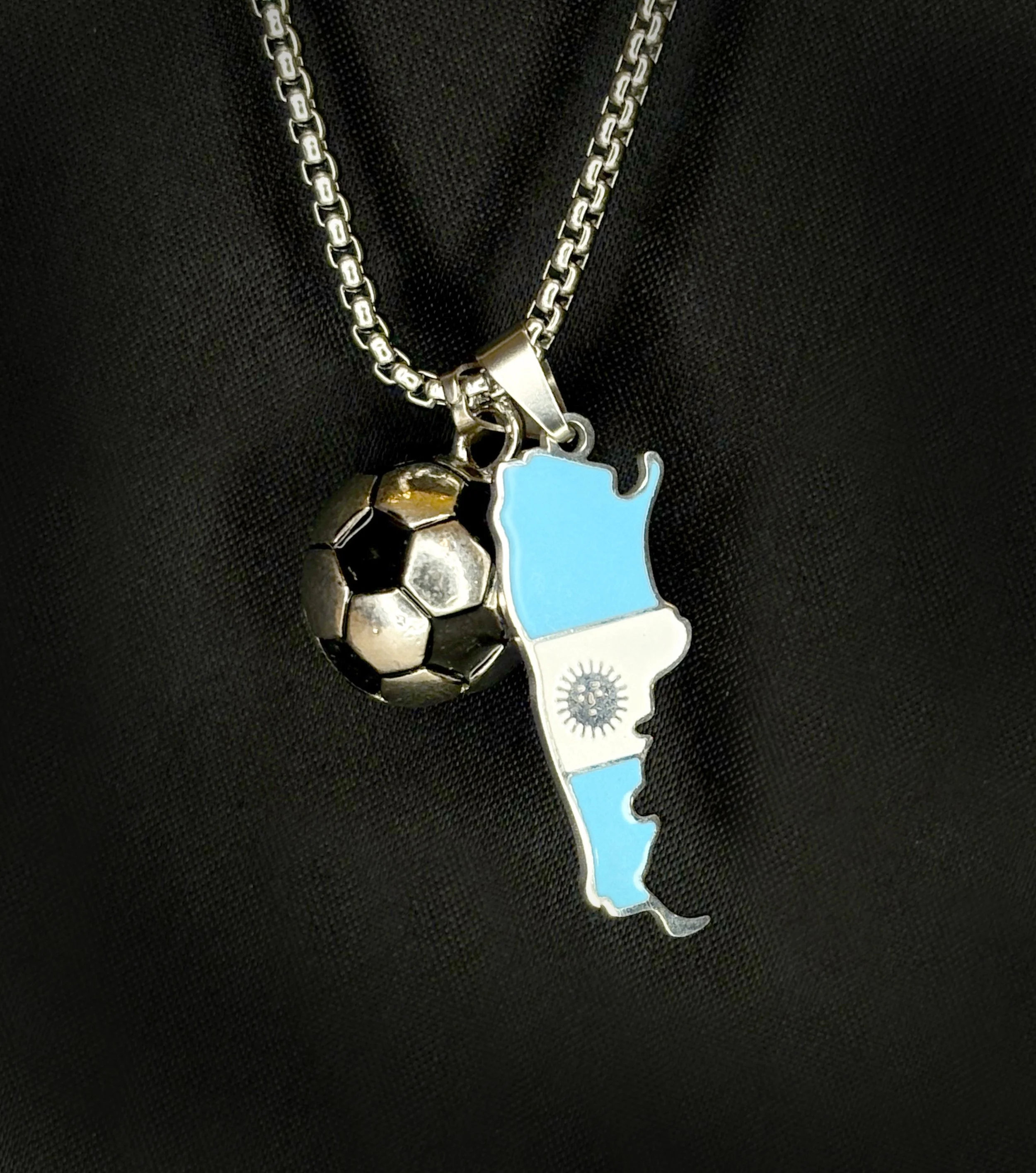 ARGENTINA PENDANT