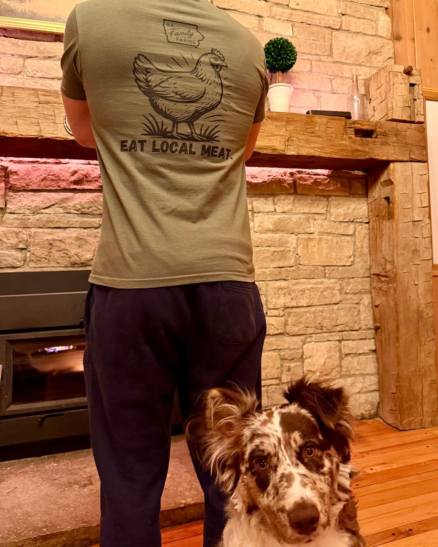 We&rsquo;ve got our green on today ☘️

Repping BA Family Farms style in our &ldquo;Eat Local Meat&rdquo; tee&hellip; because nothing&rsquo;s luckier than knowing where your food comes from 🐓

Happy St. Patrick&rsquo;s Day!
