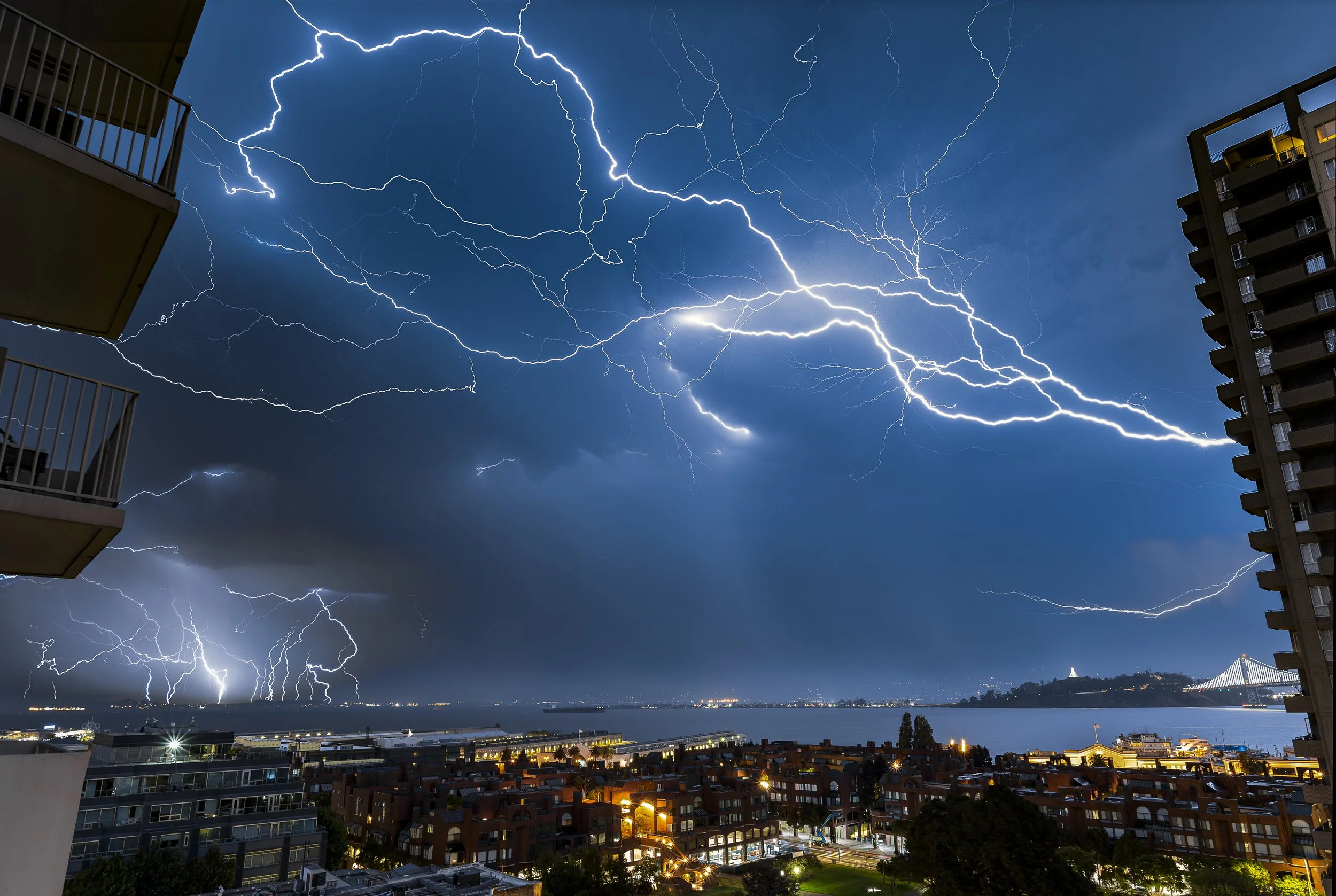 lightning_stack_03.jpg