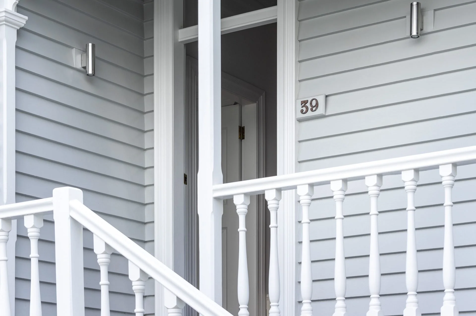 BenLevyPhotography_WR-27 villa.jpg