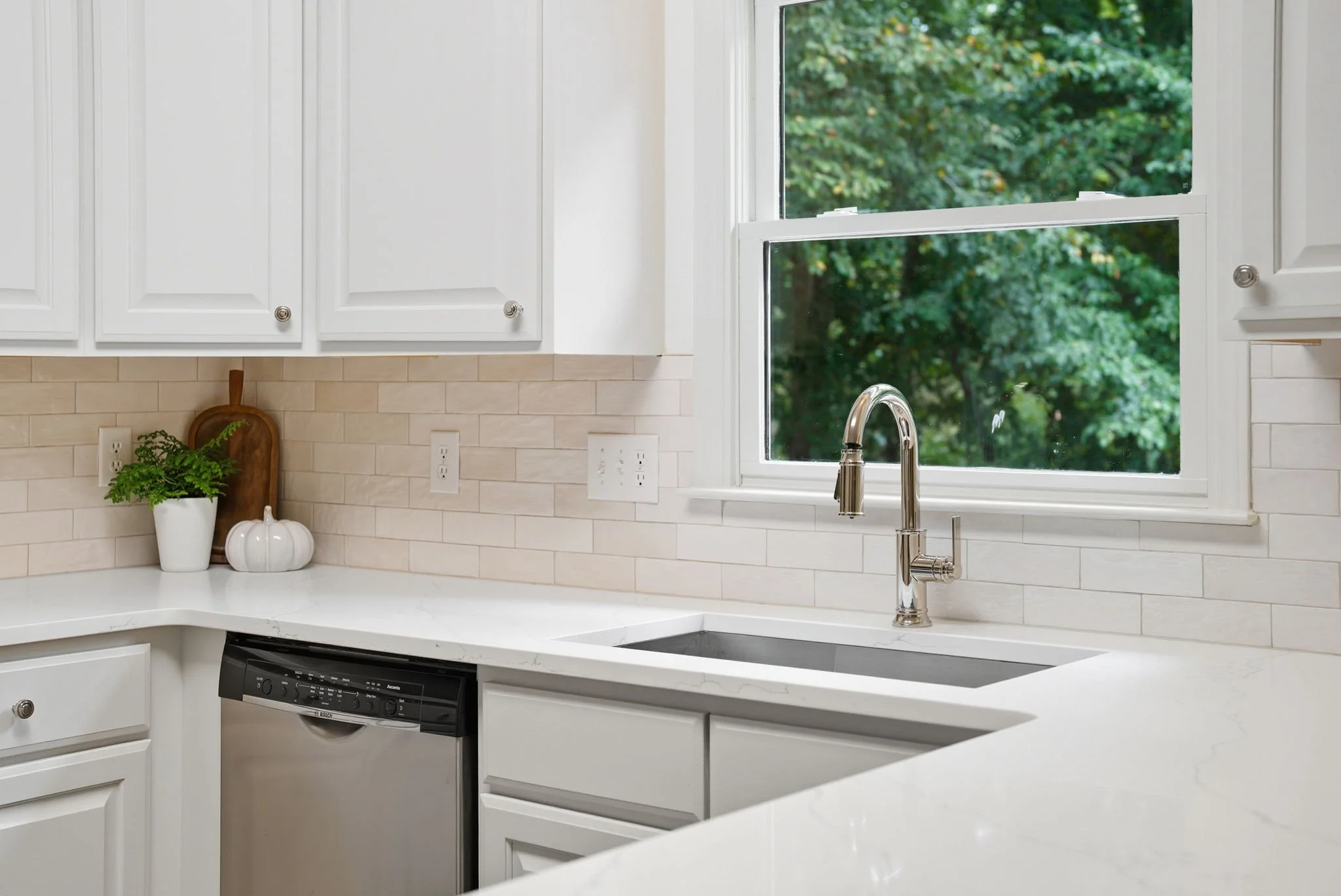 Kitchen Countertop.jpg
