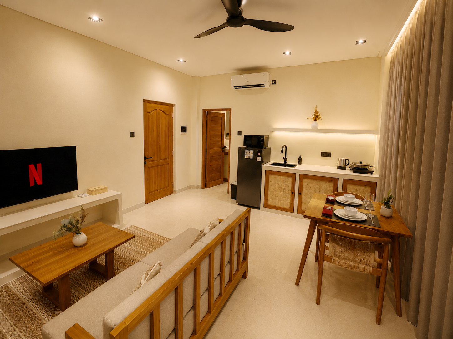 node.stay - Queen Suite living room