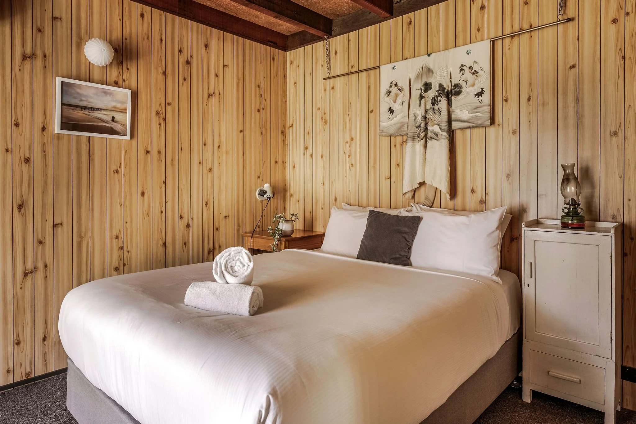 Bedroom Two: Queen bed