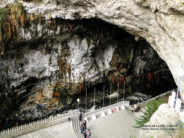 Santuario Gruta de La Paz