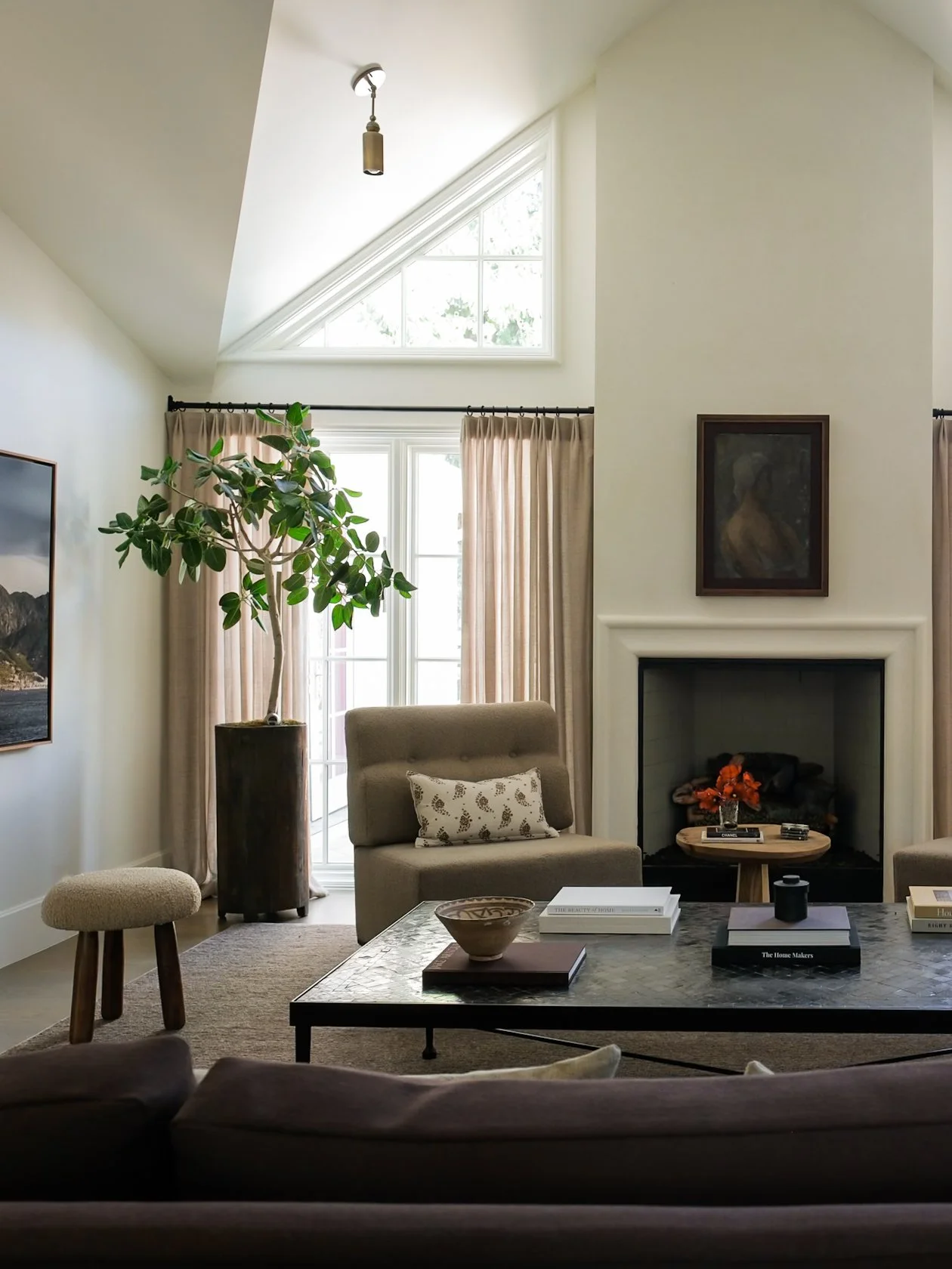 03_LivingRoom.jpg