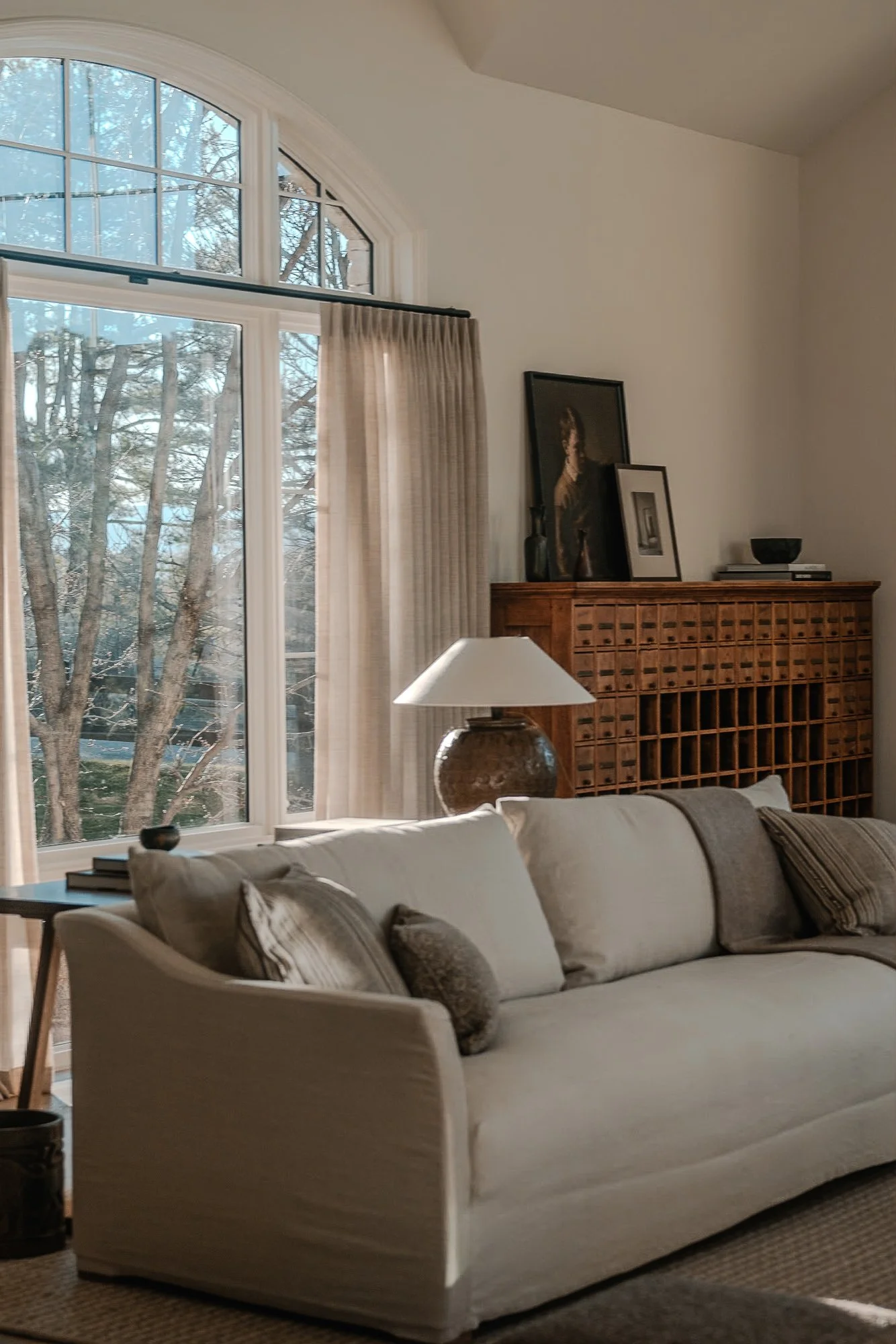 7_Grand Room Detail.jpg