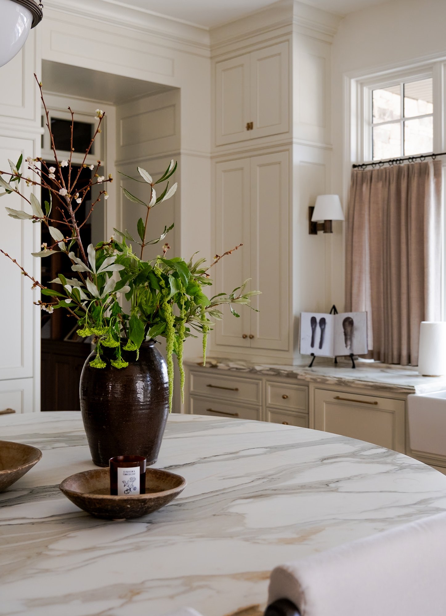 8_Kitchen Detail Vert.jpg