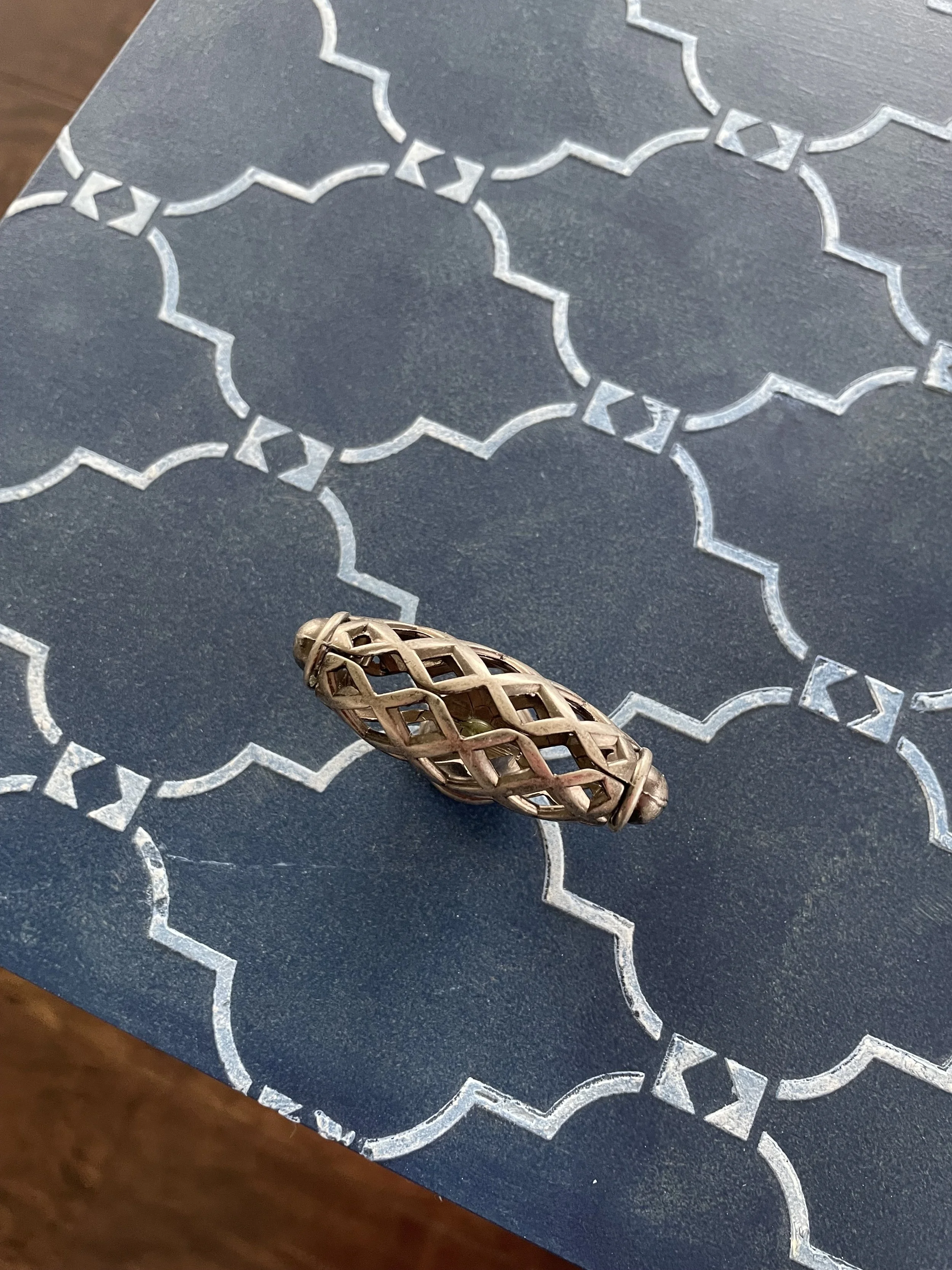 WALL ART HOOKS - Denim Lattice