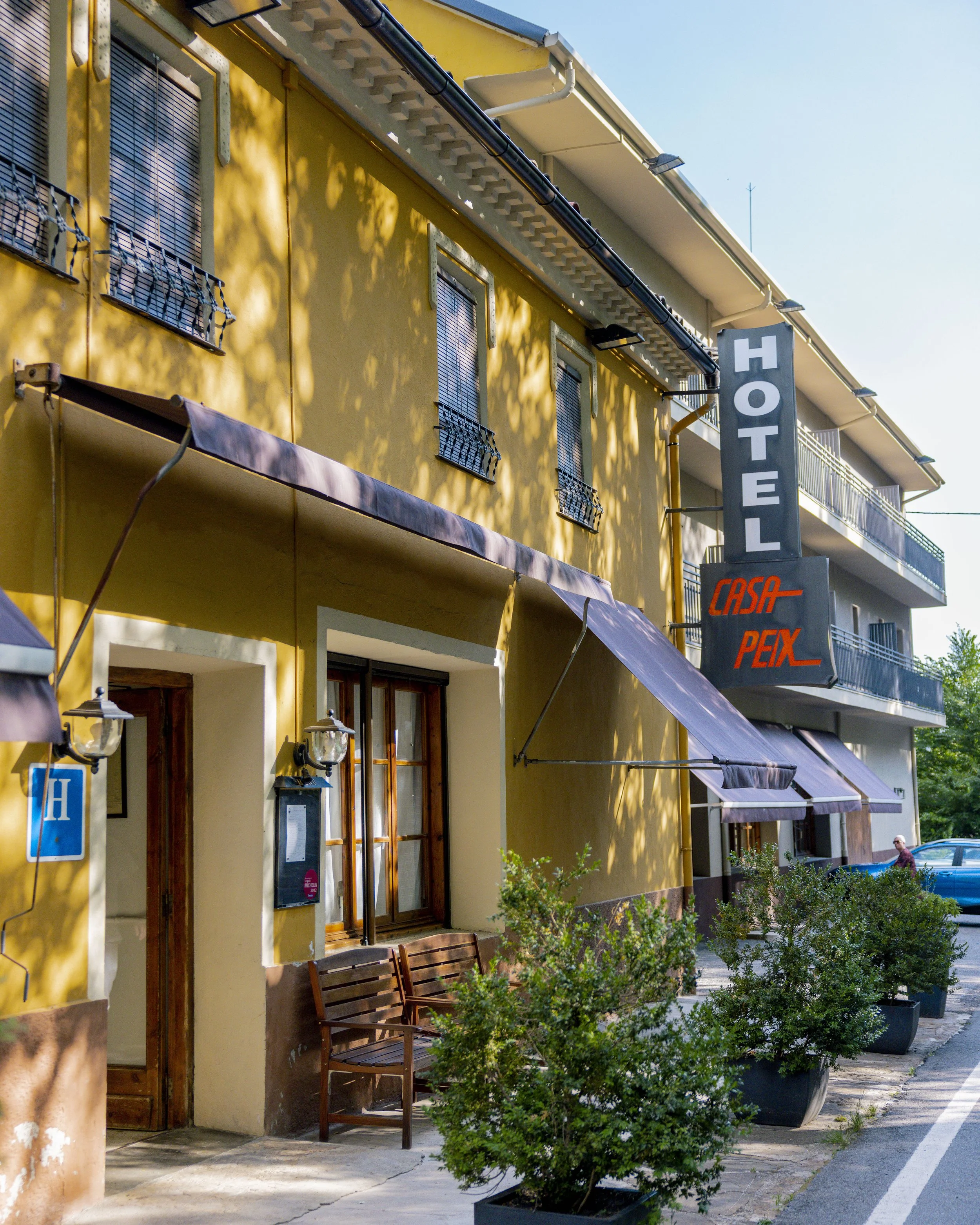 Hotel Casa Peix: historia y tradición de un hotel rural en Serraduy (Ribagorza)