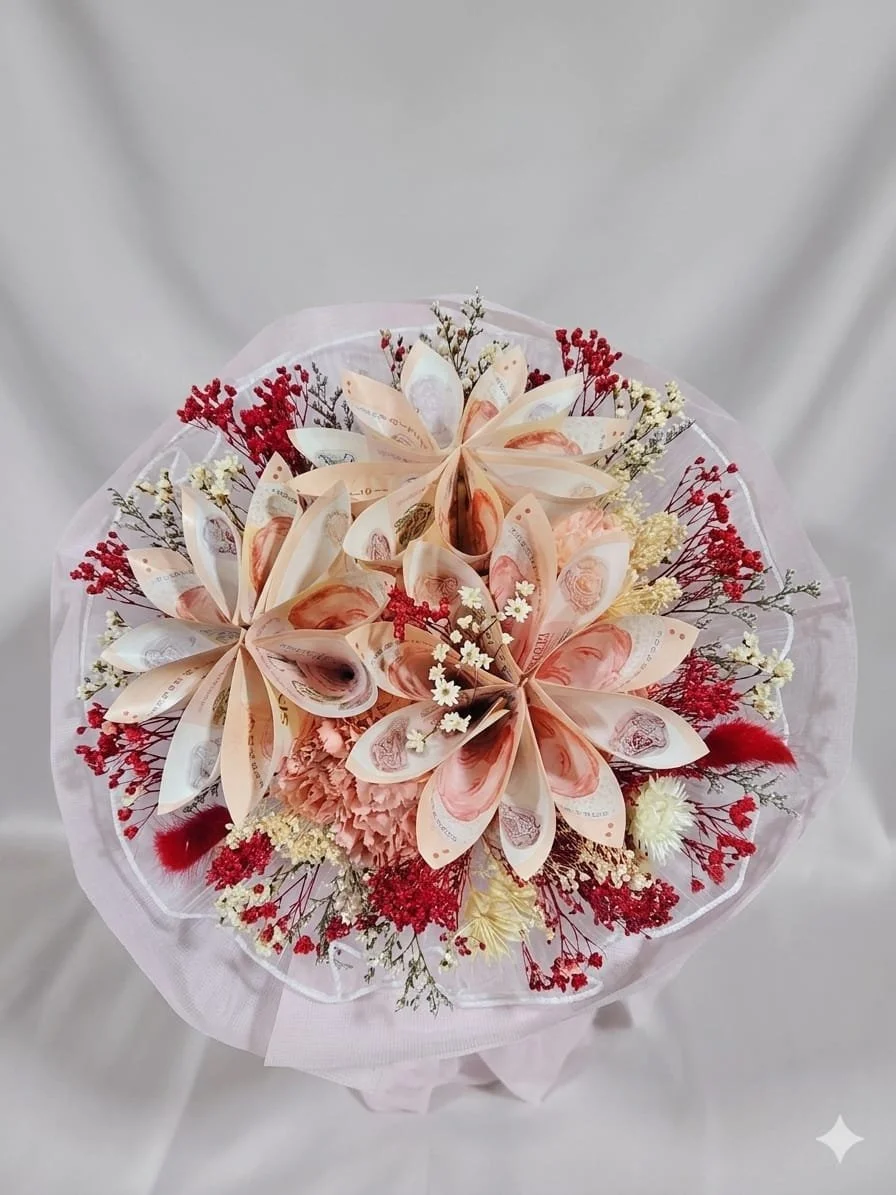 Exquisite Money Bouquet