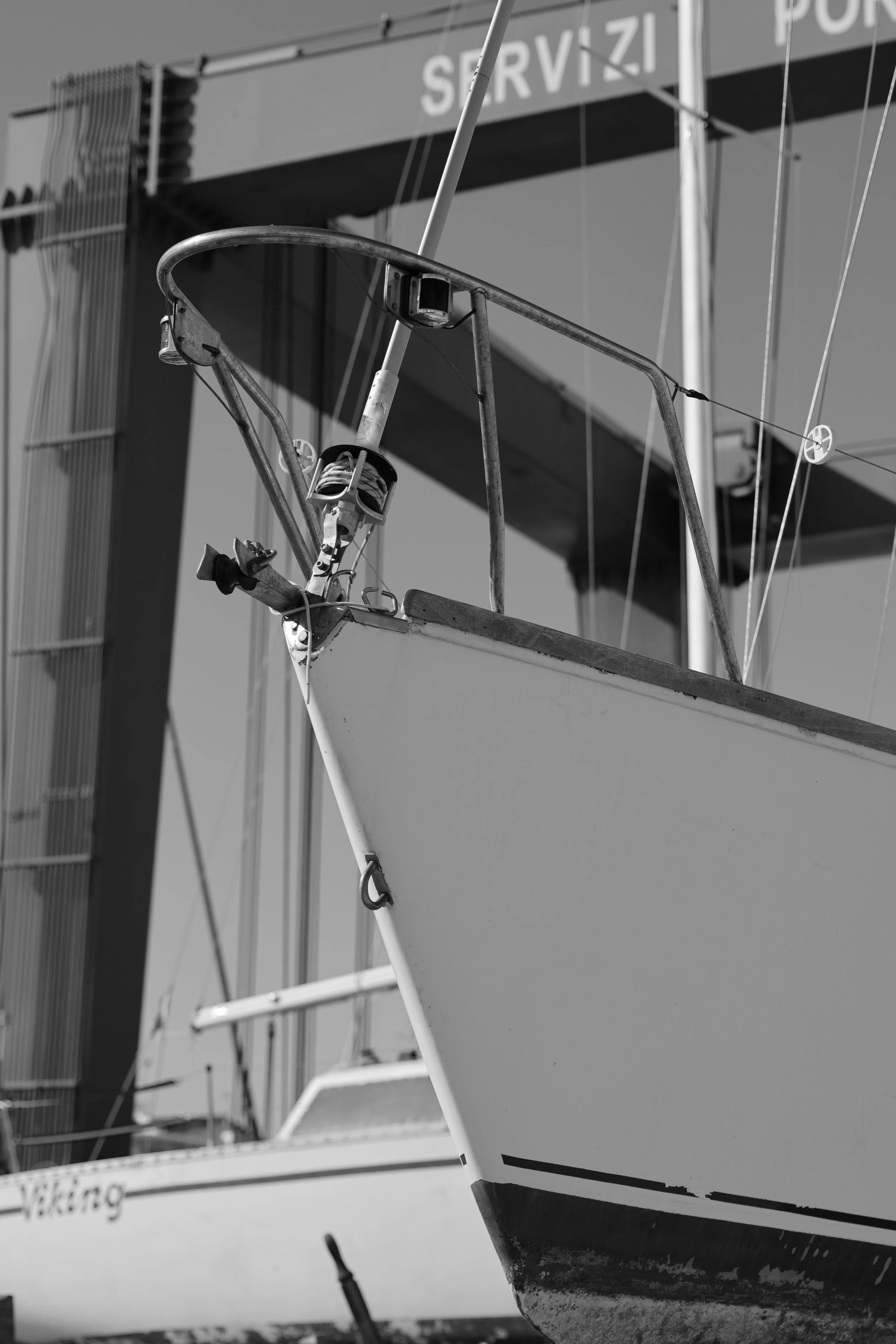 Molo in luce e ombra