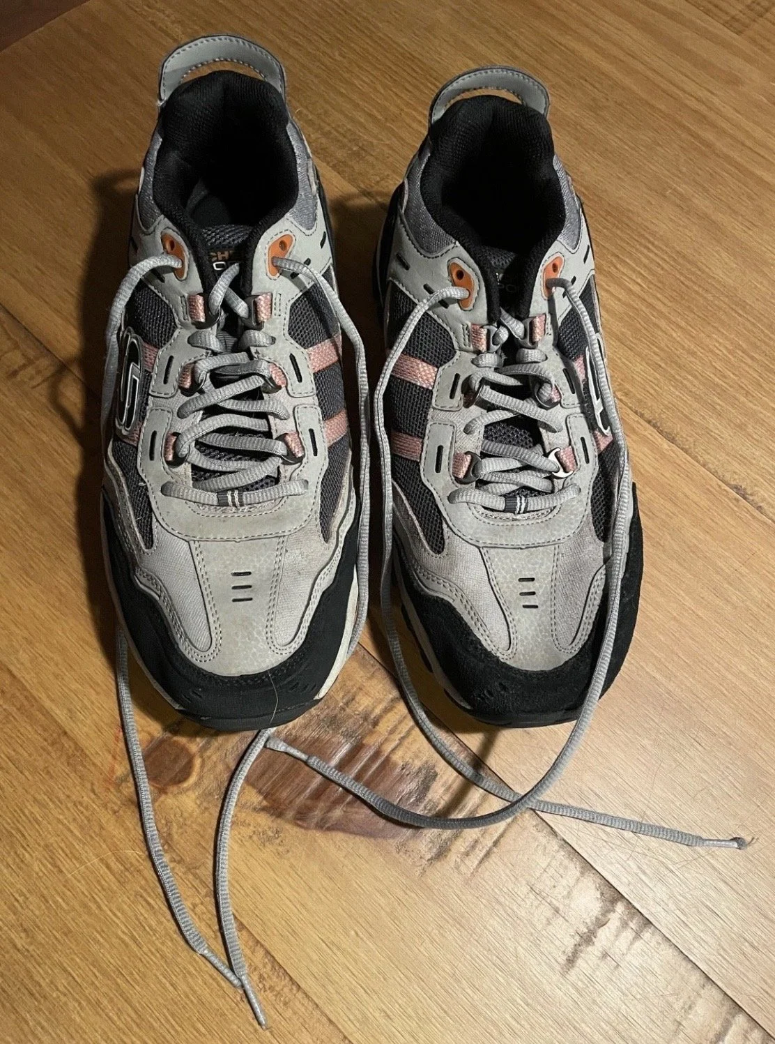 Sketchers Men's Size 10.5 After Burn Sneakers used