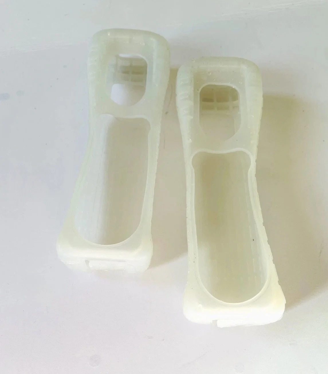 Silicone Skin Case Cover For Nintendo Wii Remote Controller set of 2