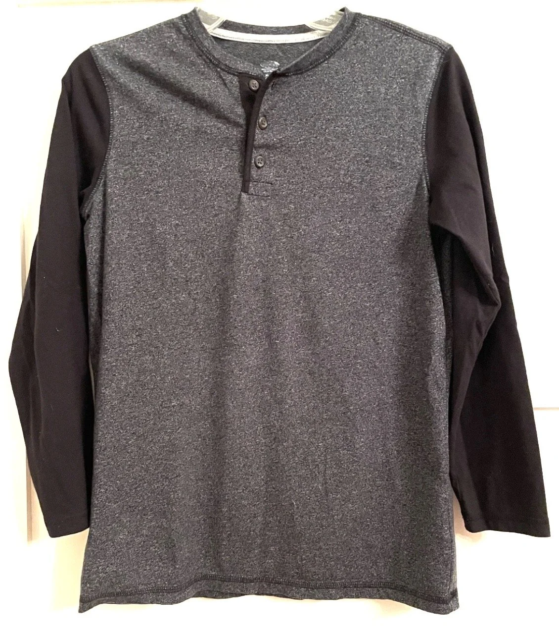 Old Navy Boys XL Long Sleeve Cotton Henley In grey