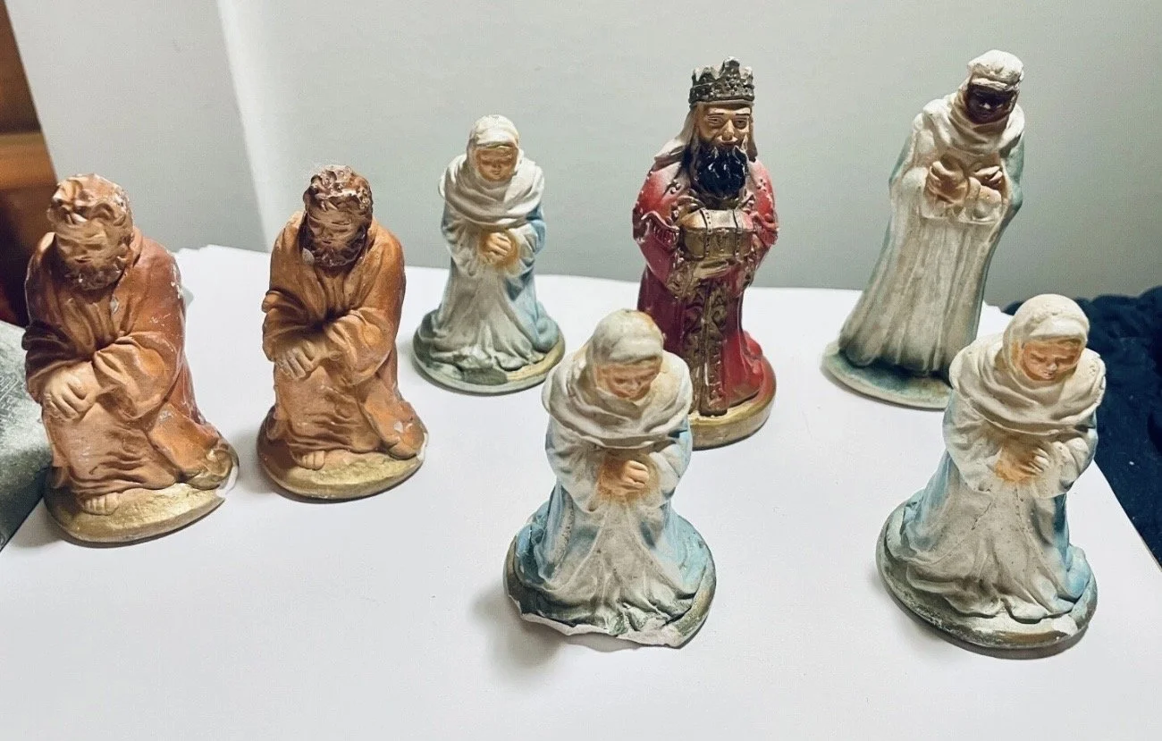 Christmas nativity/manger scene chalkware figures, mixed lot of 7