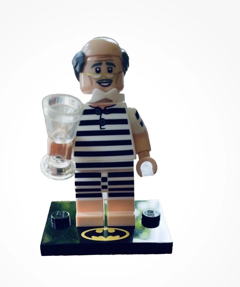 Lego Vacation Alfred Pennyworth Minifigure Batman Series 2 71020 on stand