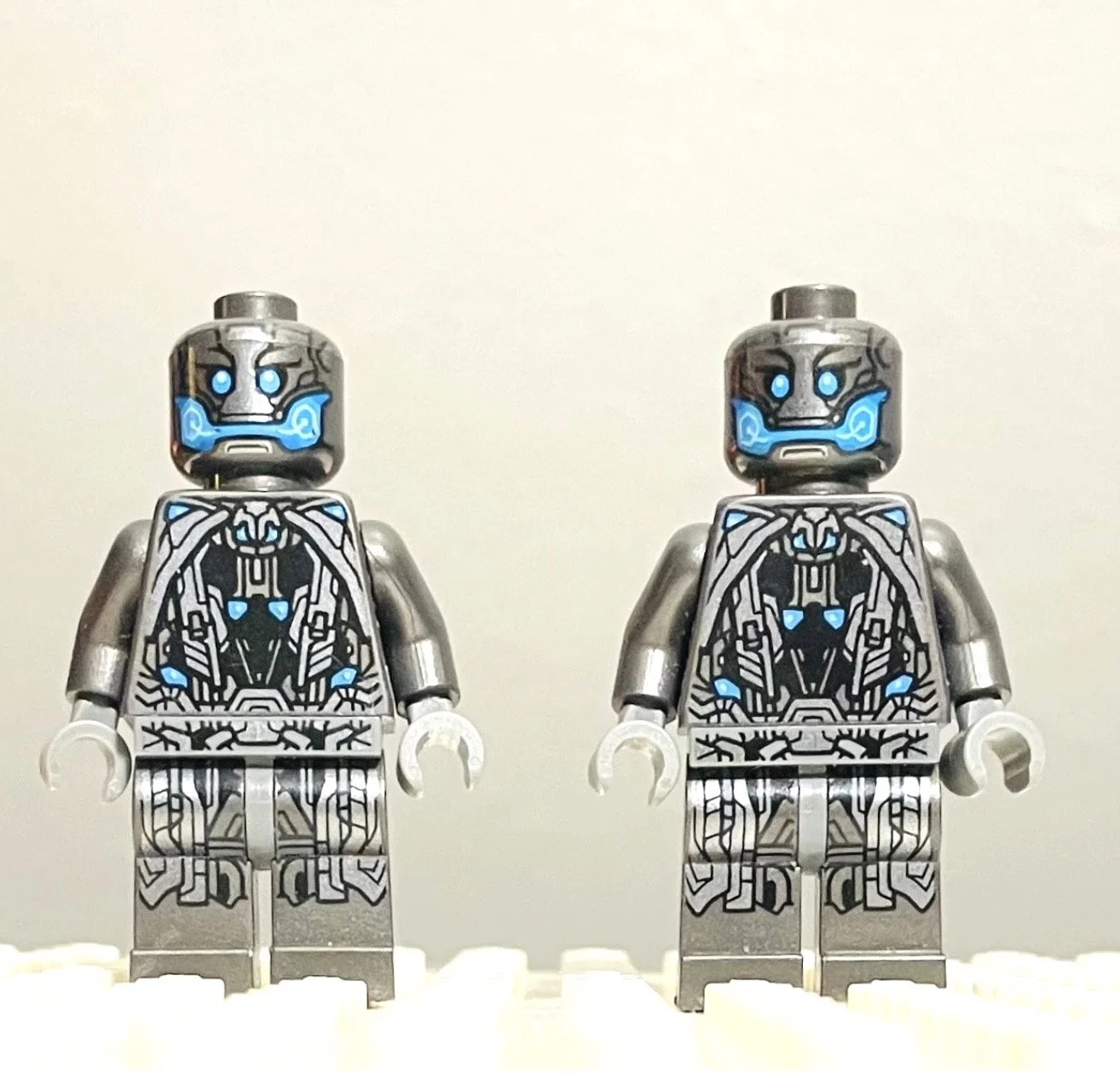 Lego Ultran from Marvel Avengers Iron Man series, pair