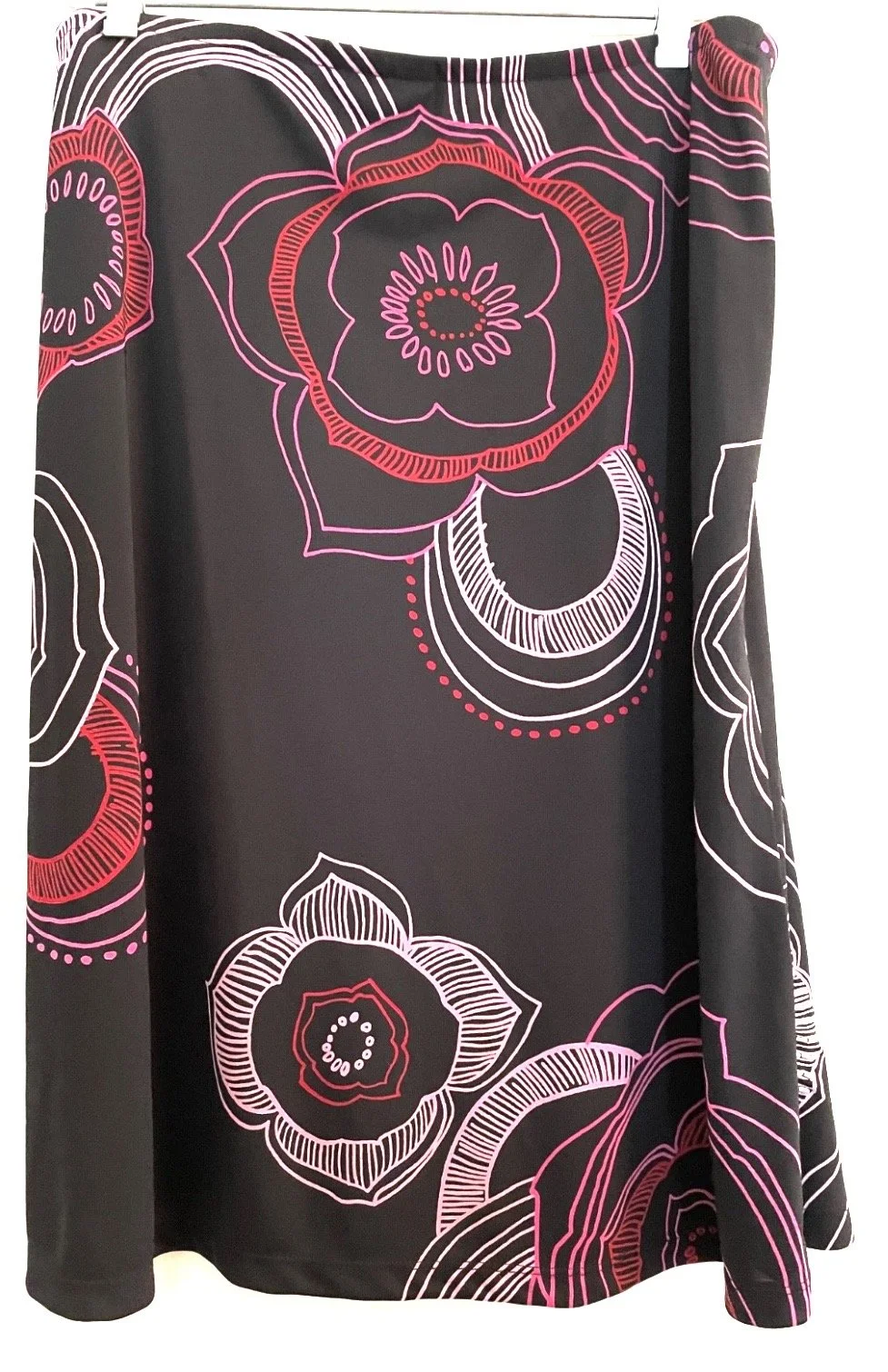 New York and Co. Women’s medium floral beaded Skirt