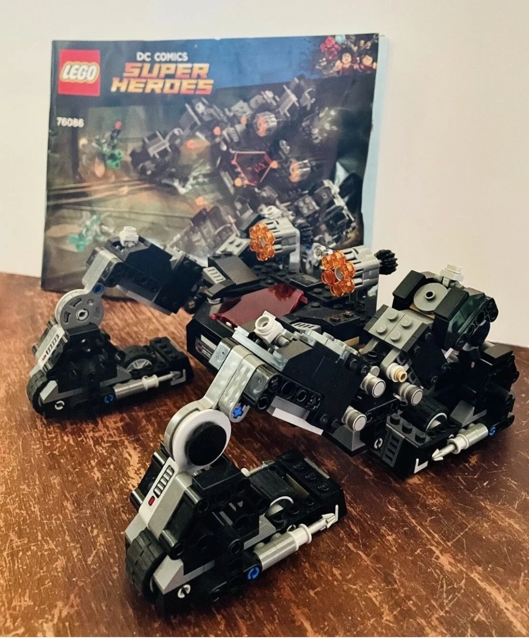 LEGO DC Comics Super Heroes: Knightcrawler Tunnel Attack (76086) no minifigs