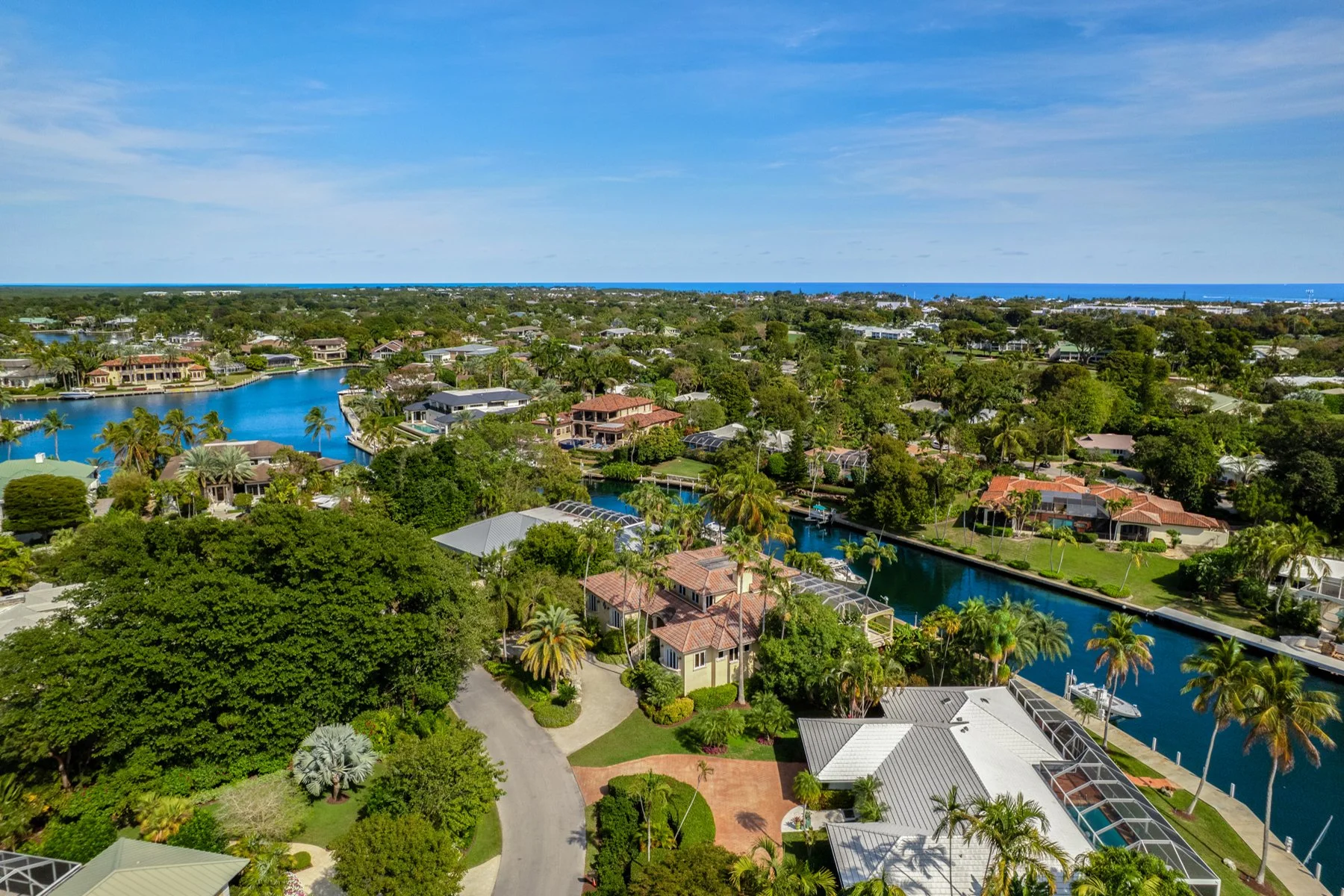 5 Sail Point Ln_1oakstudiosdrone_02.jpg