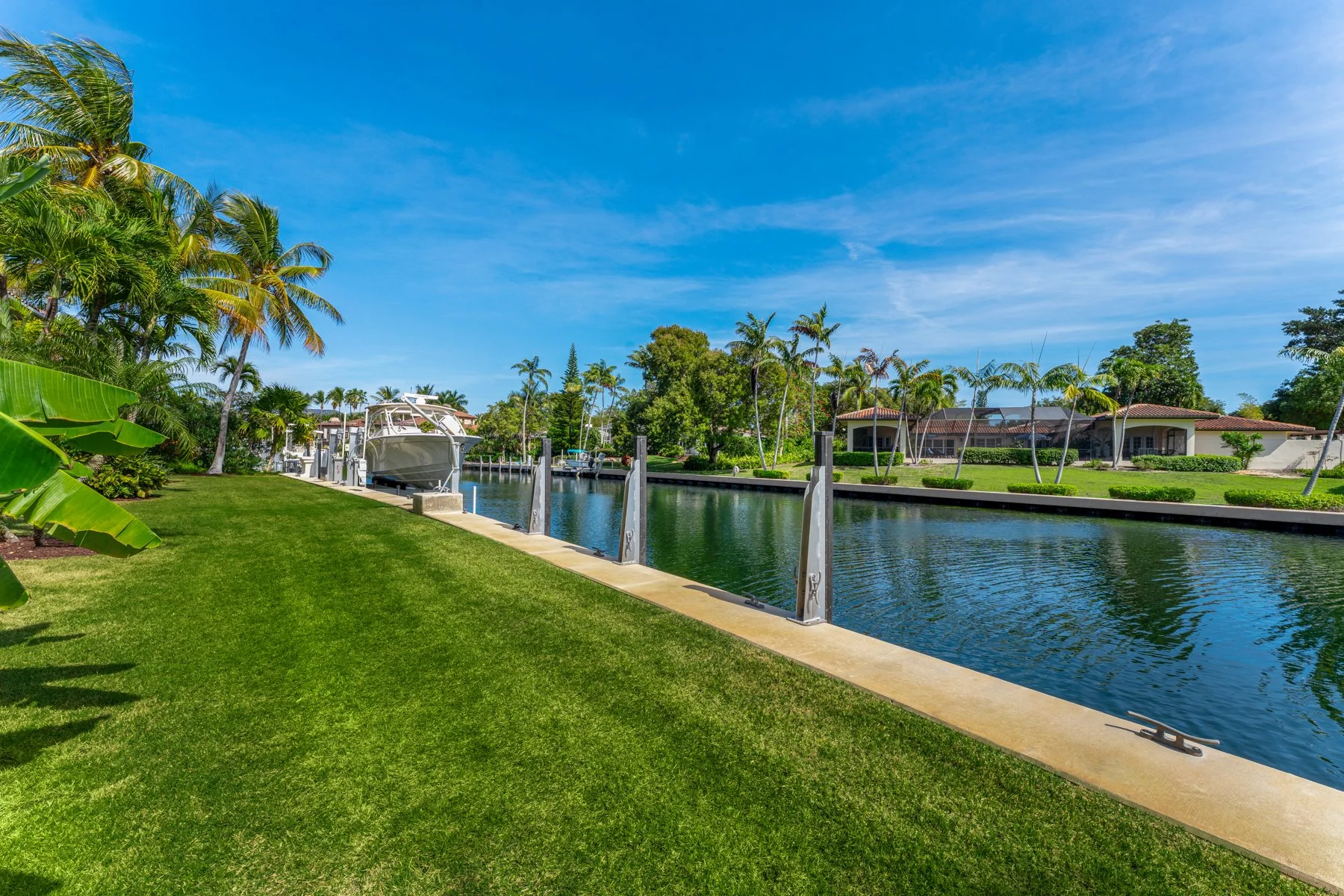 5 Sail Point Ln_1oakstudios_30.jpg